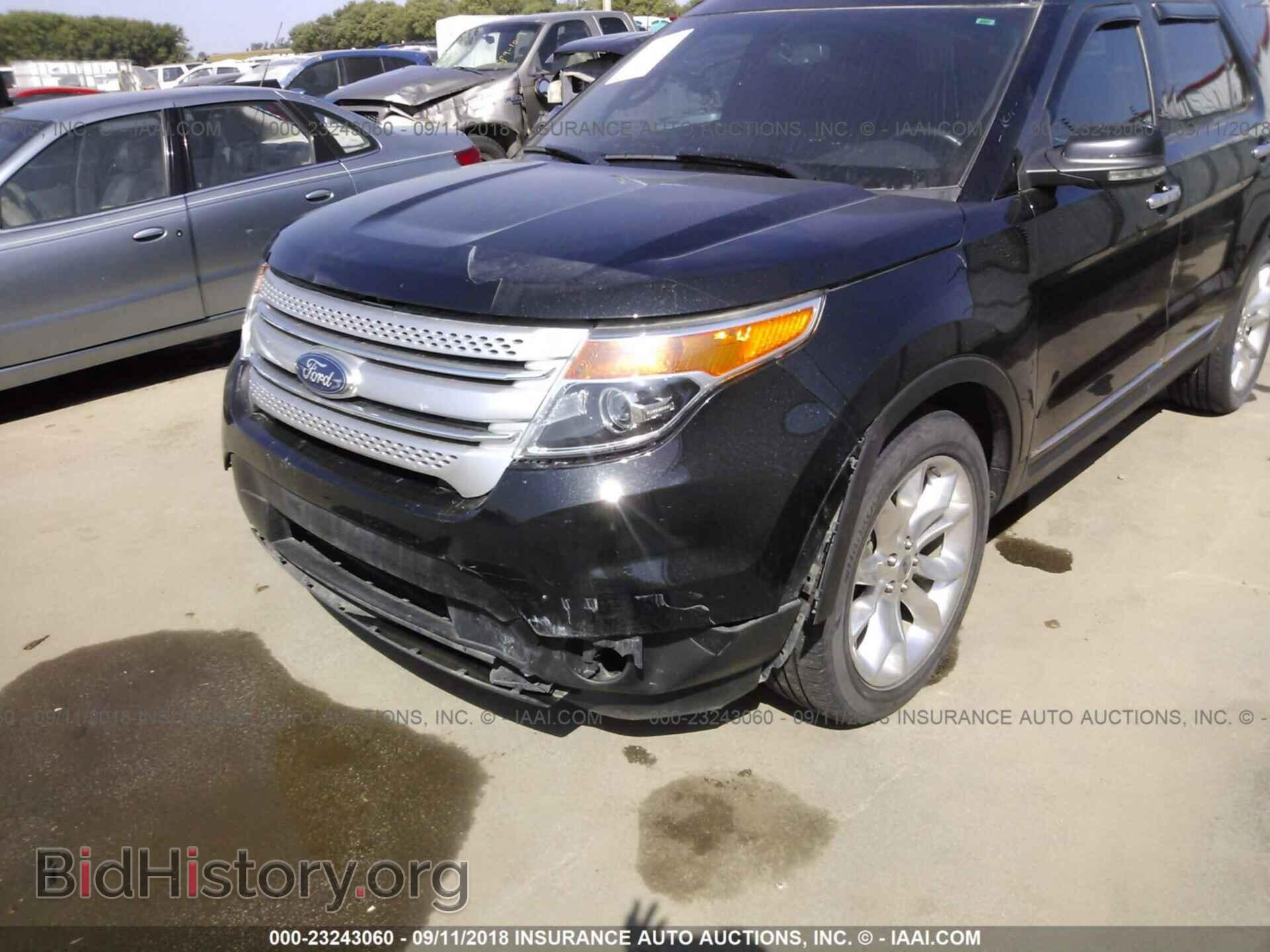2011 Ford Explorer - VIN: 1FMHK7D82BGA65220 - Фото 6