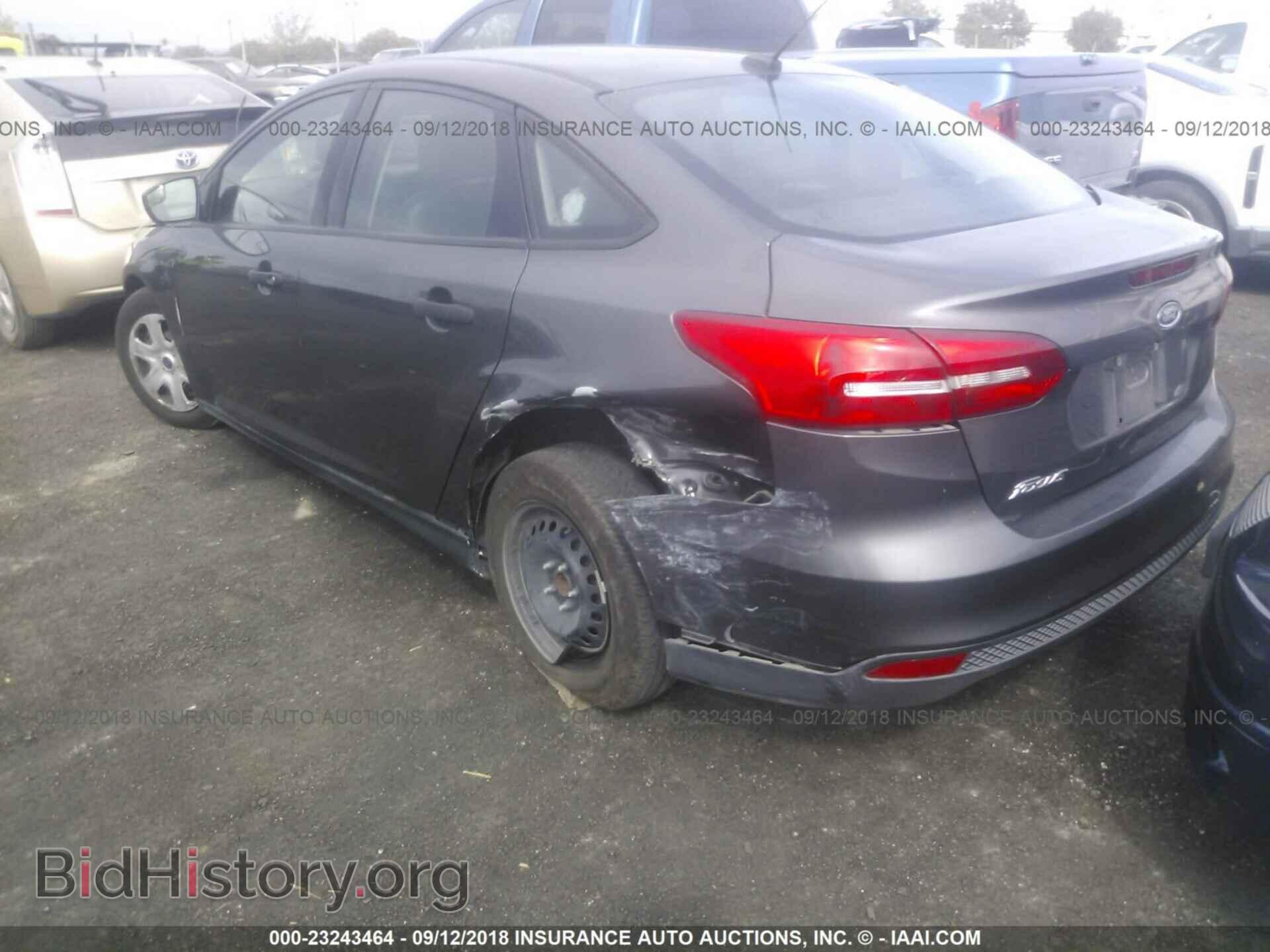 2015 Ford Focus - VIN: 1FADP3E20FL294540 - Photo 6