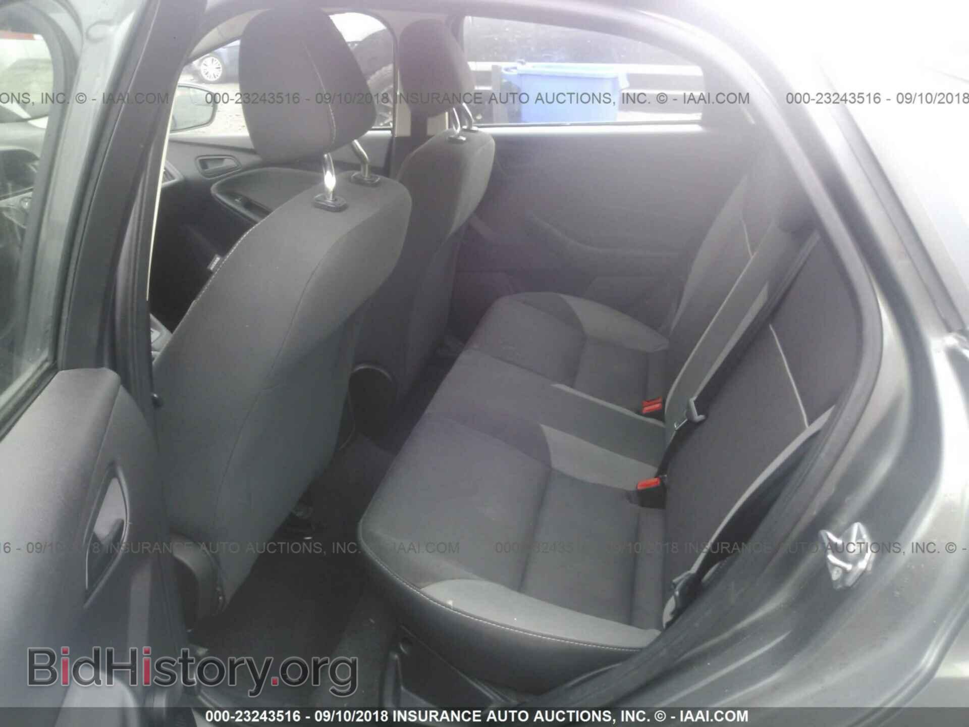 2012 Ford Focus - VIN: 1FAHP3E24CL472348 - Photo 8