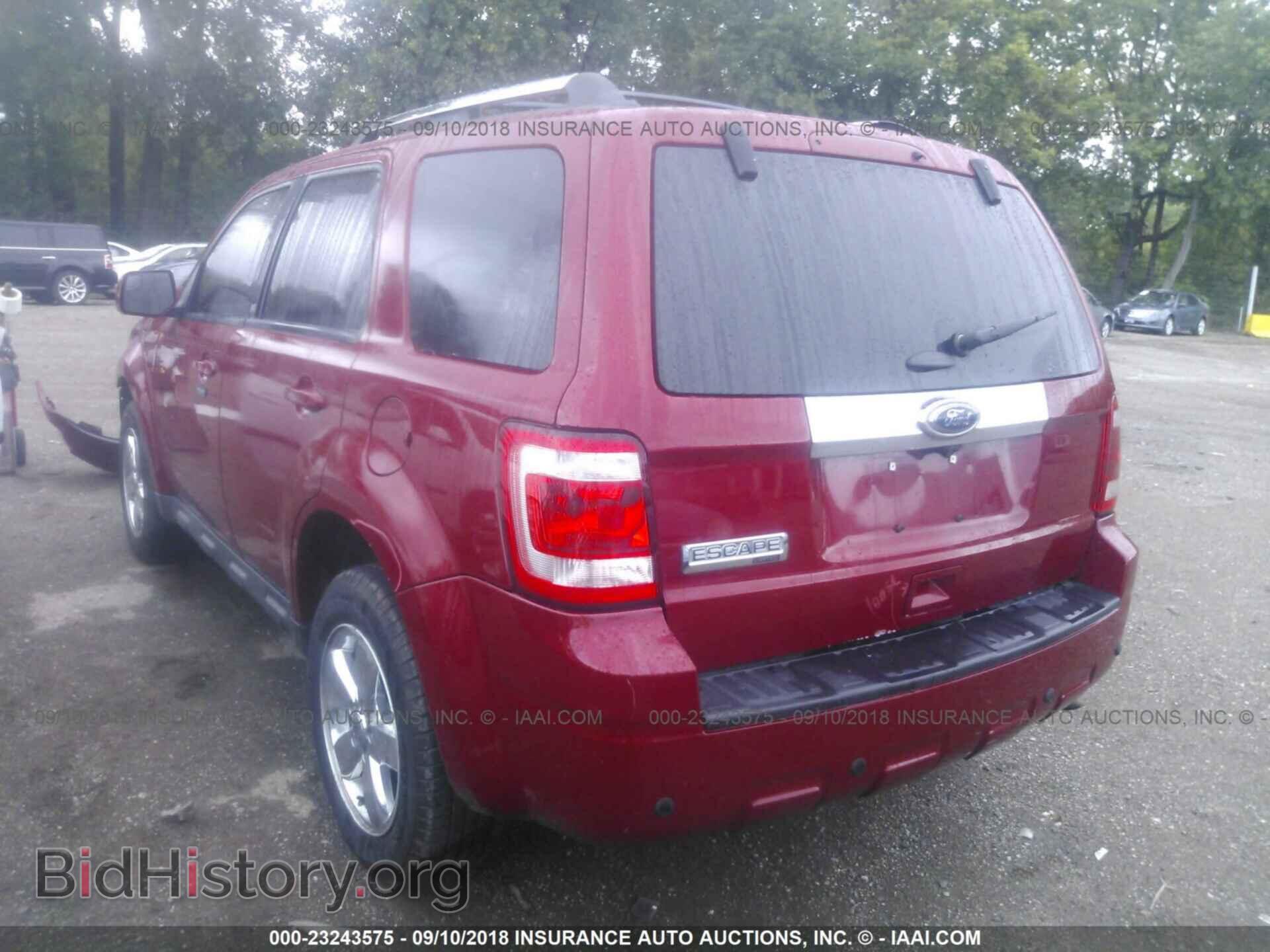 2011 Ford Escape - VIN: 1FMCU9E72BKB89961 - Фото 3