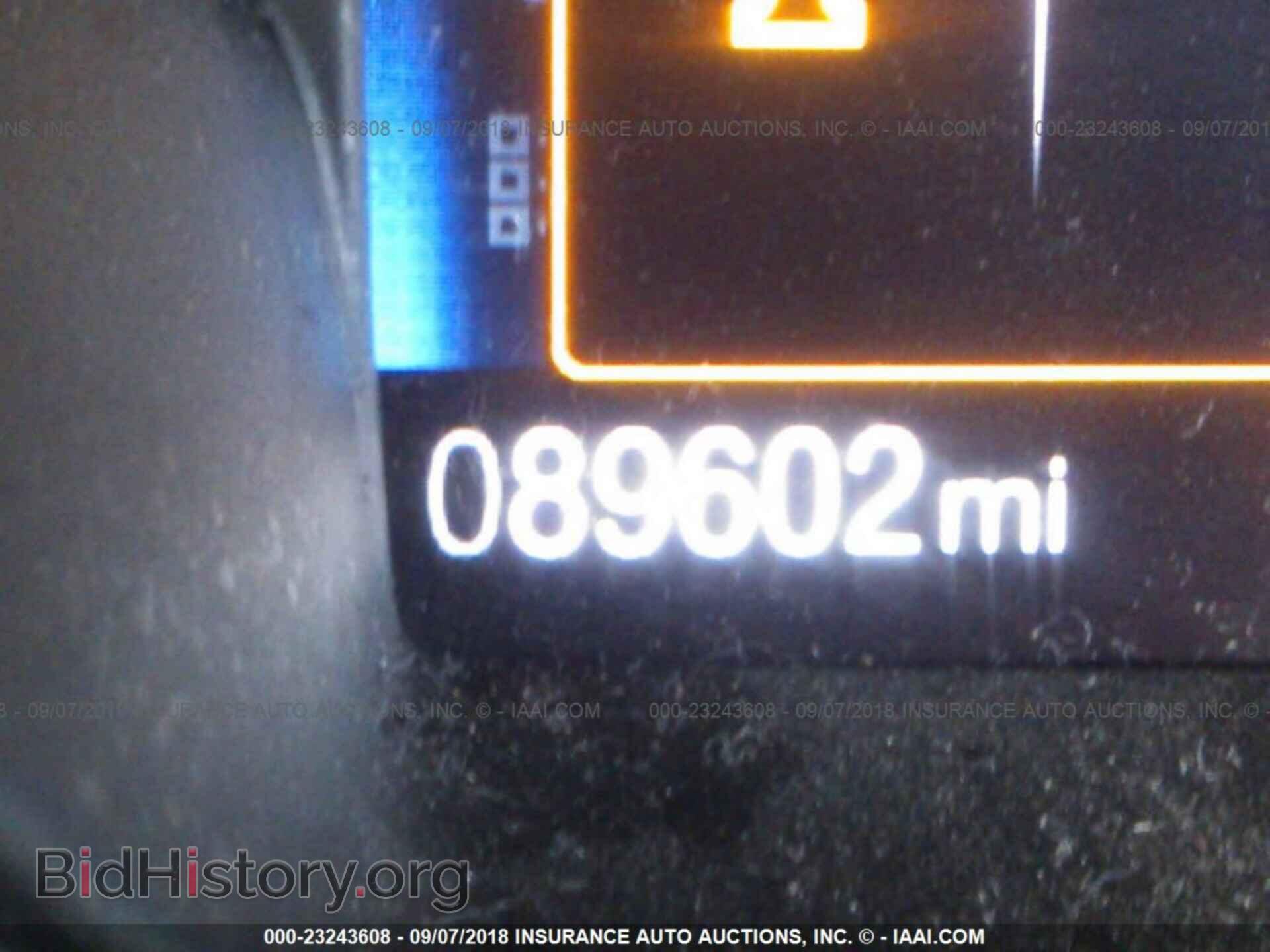 2016 Ford Focus - VIN: 1FADP3F21GL262437 - Photo 7