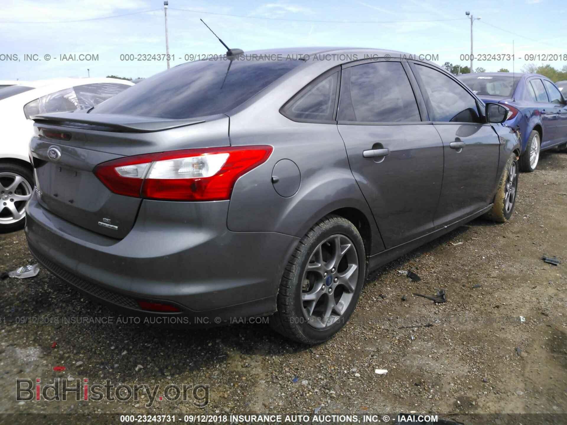 2013 Ford Focus - VIN: 1FADP3F23DL246963 - Photo 4