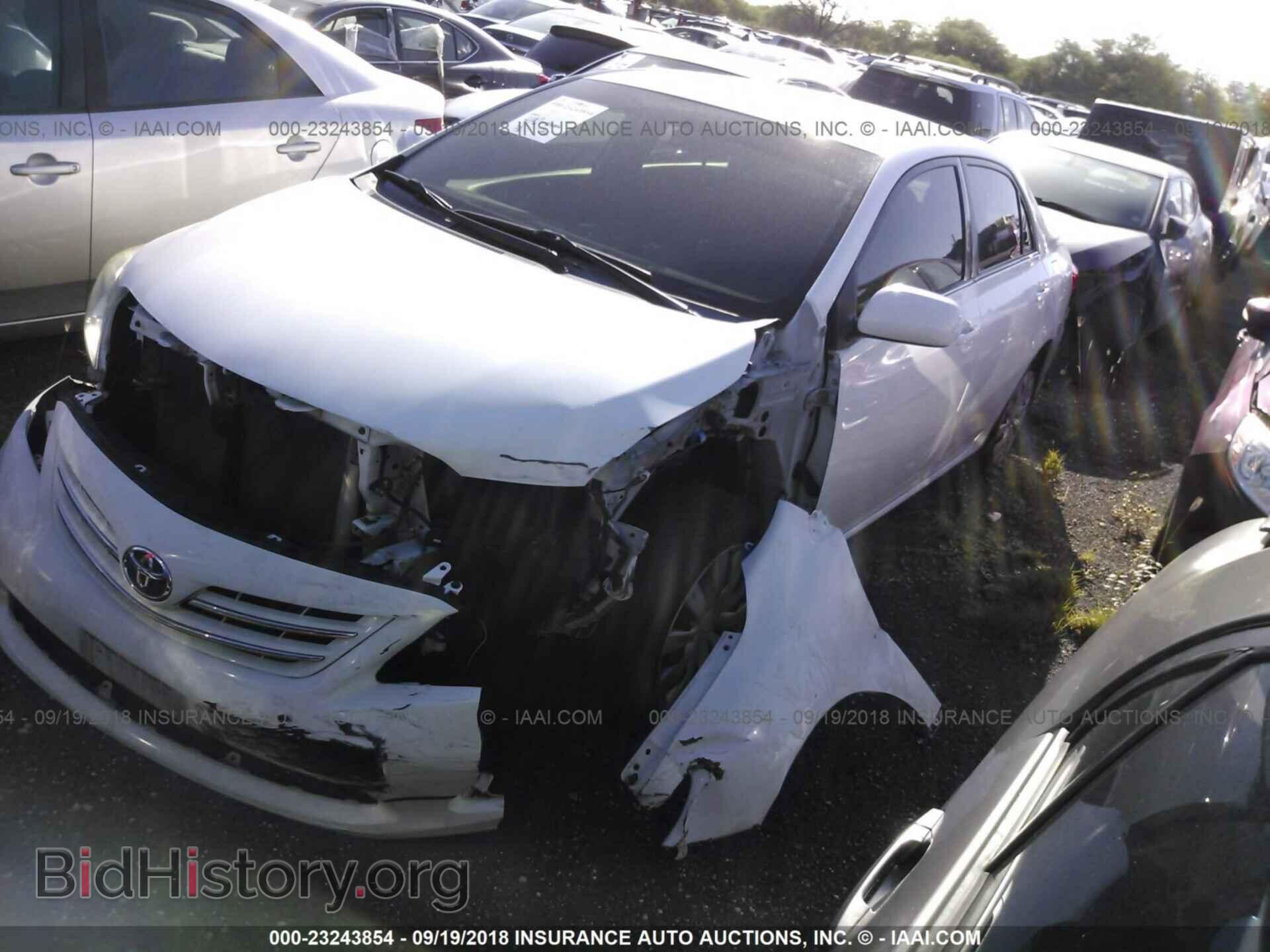 2013 Toyota Corolla - VIN: 2T1BU4EE7DC960324 - Photo 2