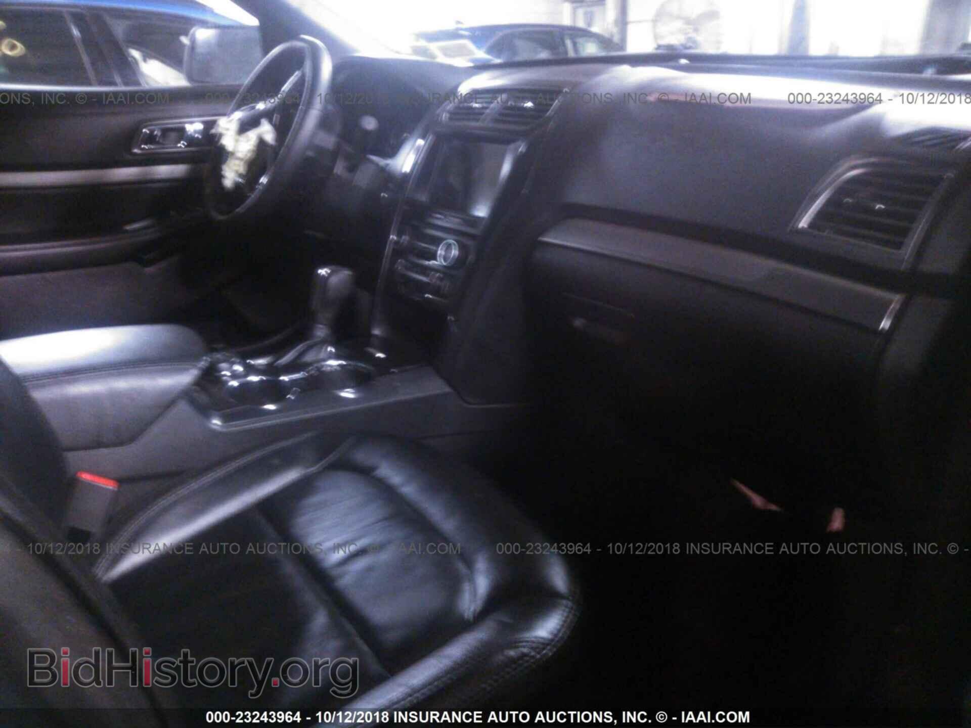 2018 Ford Explorer - VIN: 1FM5K8D89JGA38930 - Фото 5