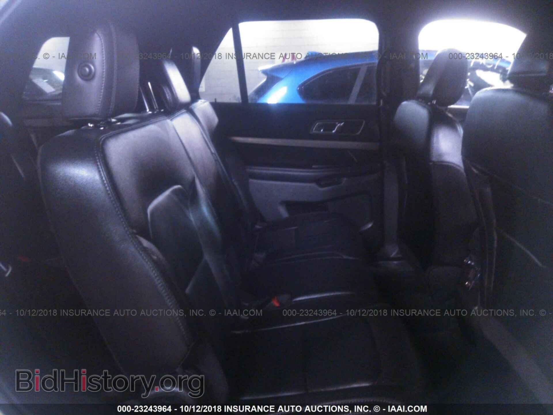 2018 Ford Explorer - VIN: 1FM5K8D89JGA38930 - Фото 8