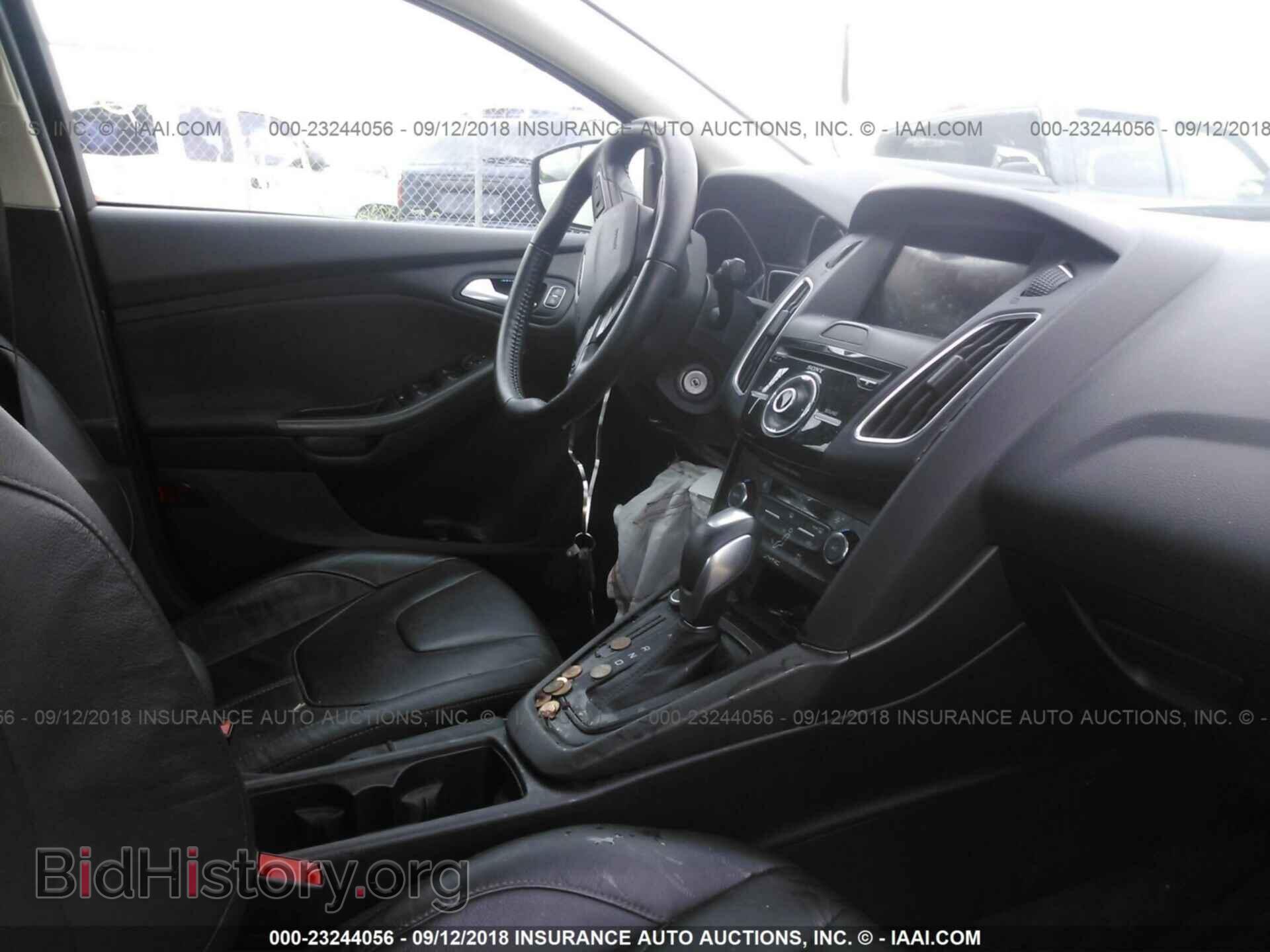 2016 Ford Focus - VIN: 1FADP3F27GL226946 - Фото 5