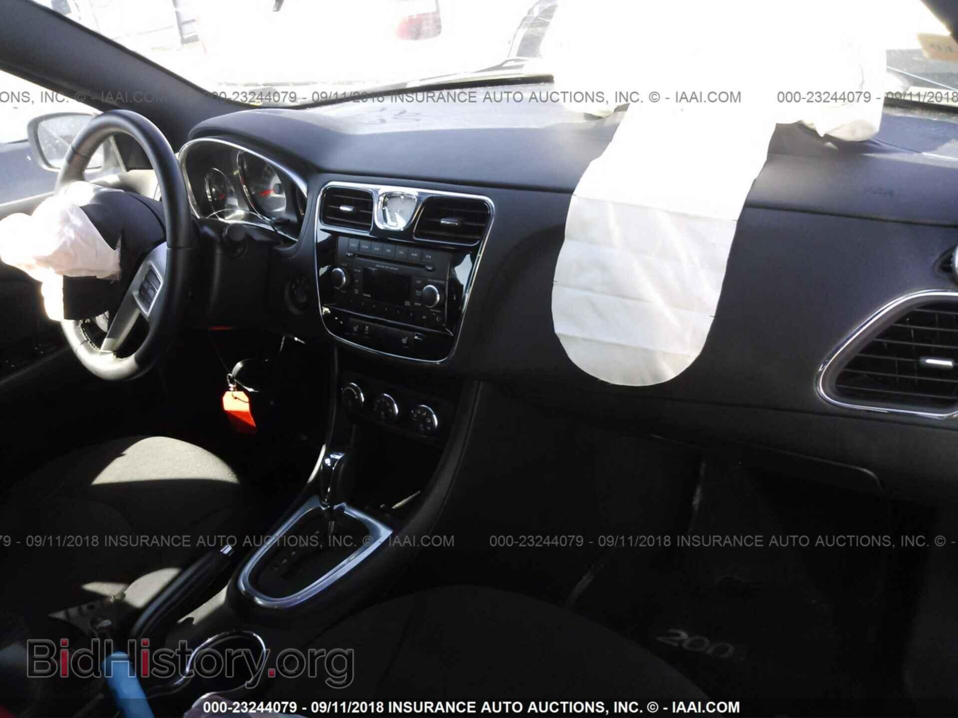 2013 Chrysler 200 - VIN: 1C3CCBBB5DN553304 - Photo 5