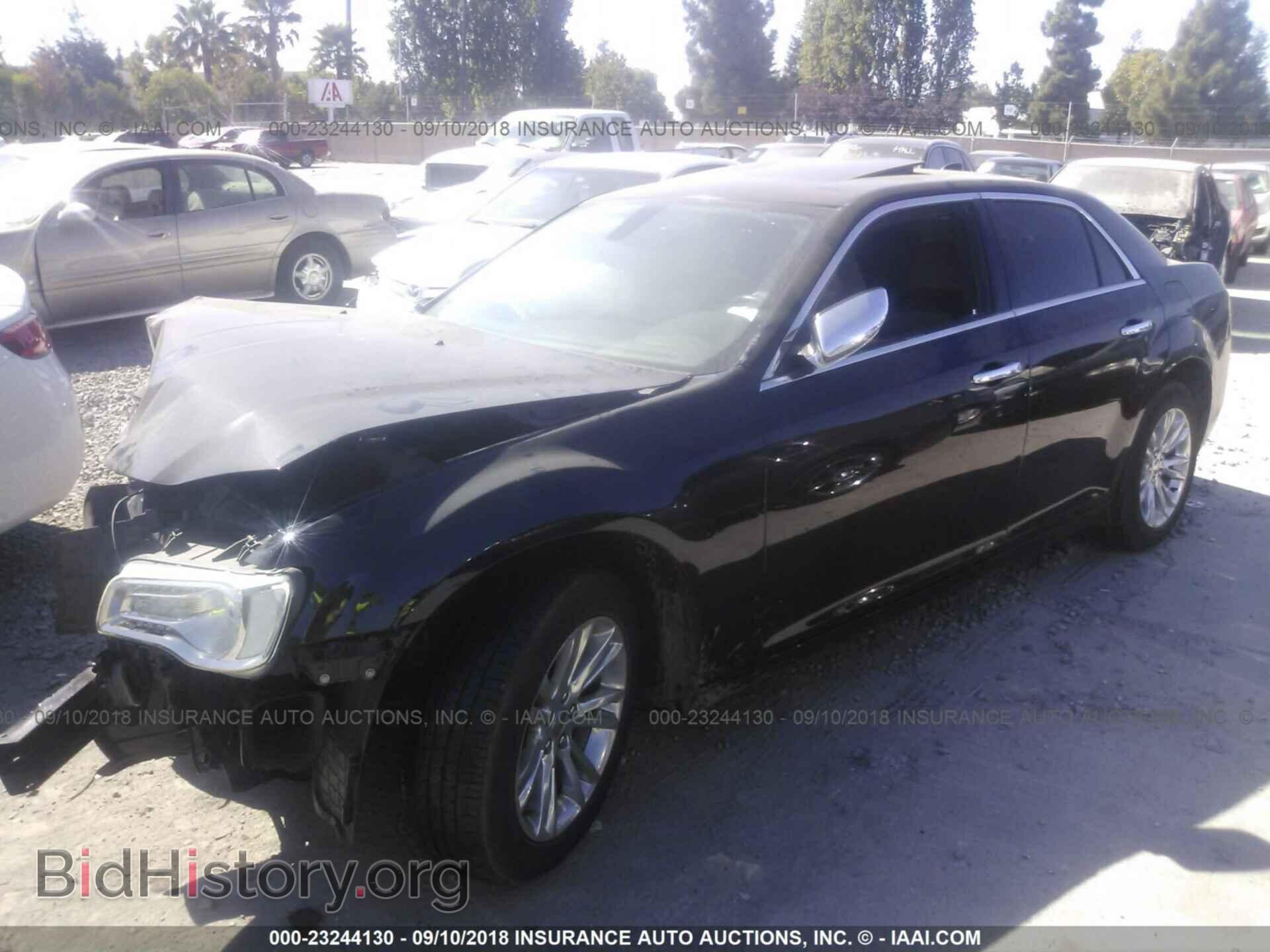2016 Chrysler 300c - VIN: 2C3CCAEG9GH161215 - Фото 2