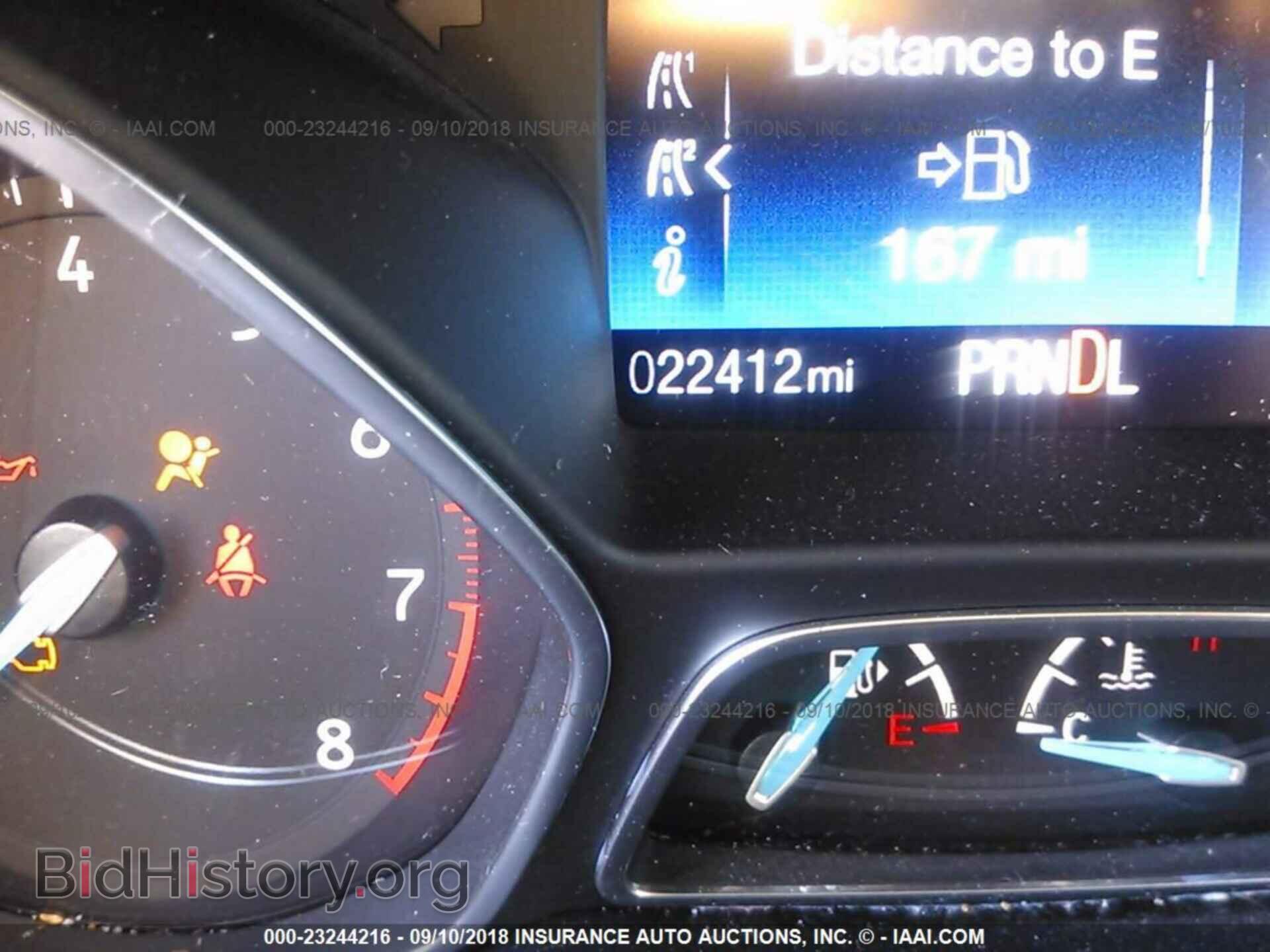 2016 Ford Focus - VIN: 1FADP3F28GL395843 - Photo 7