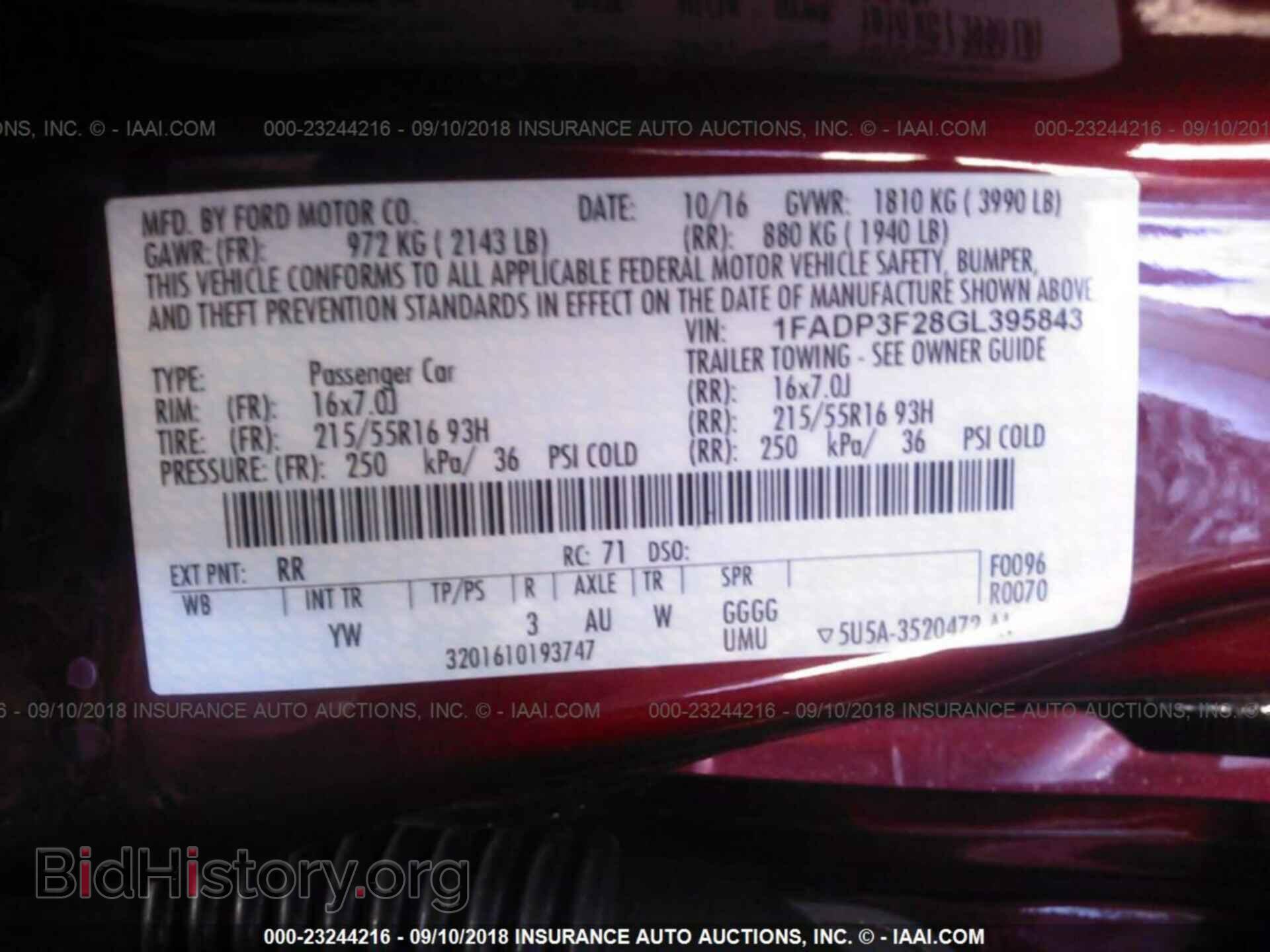 2016 Ford Focus - VIN: 1FADP3F28GL395843 - Photo 9