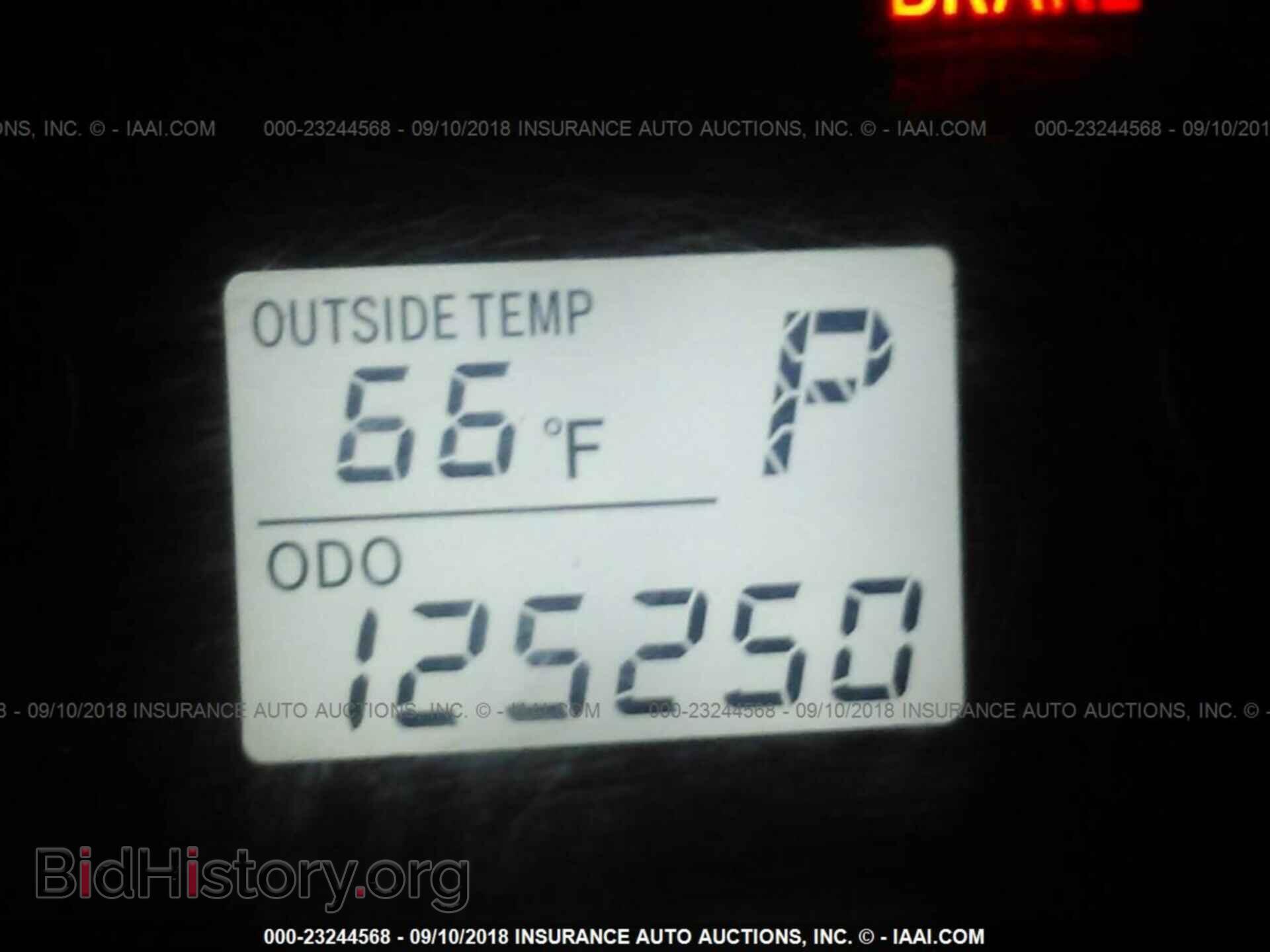2011 Toyota Corolla - VIN: 2T1KU4EE0BC636614 - Фото 7