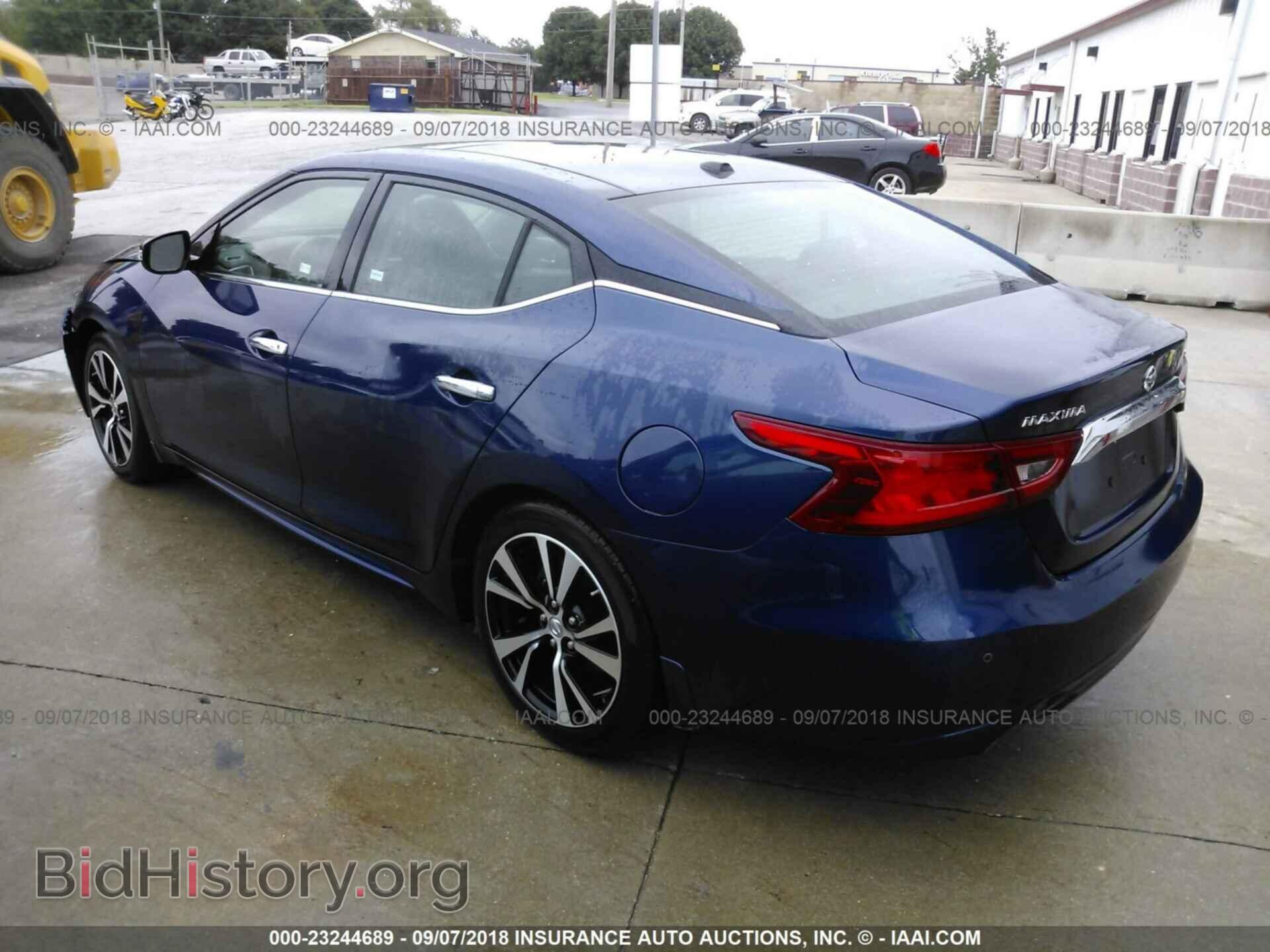 2017 Nissan Maxima - VIN: 1N4AA6AP3HC450094 - Photo 3