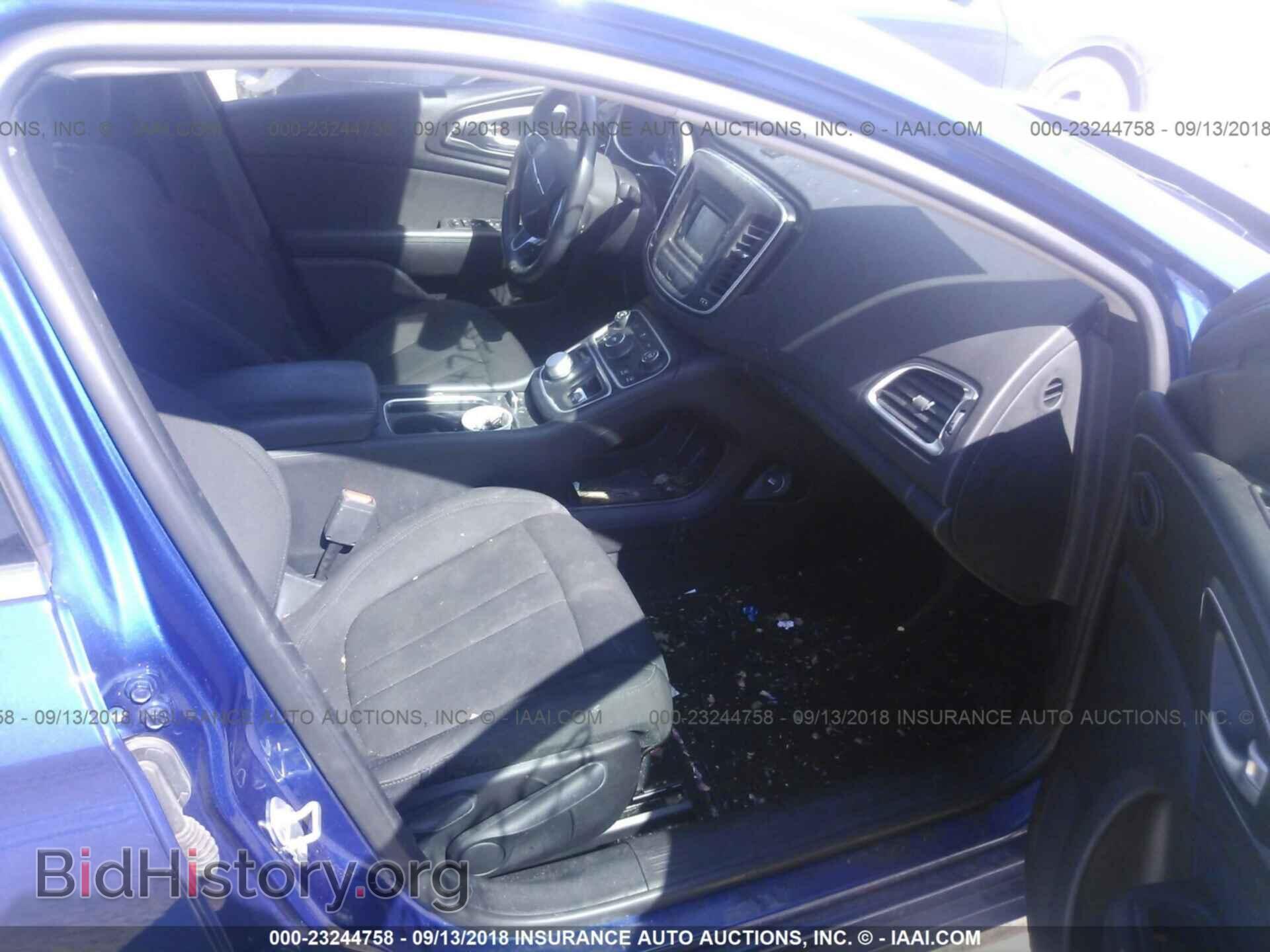 2017 Chrysler 200 - VIN: 1C3CCCFB9HN511157 - Фото 5