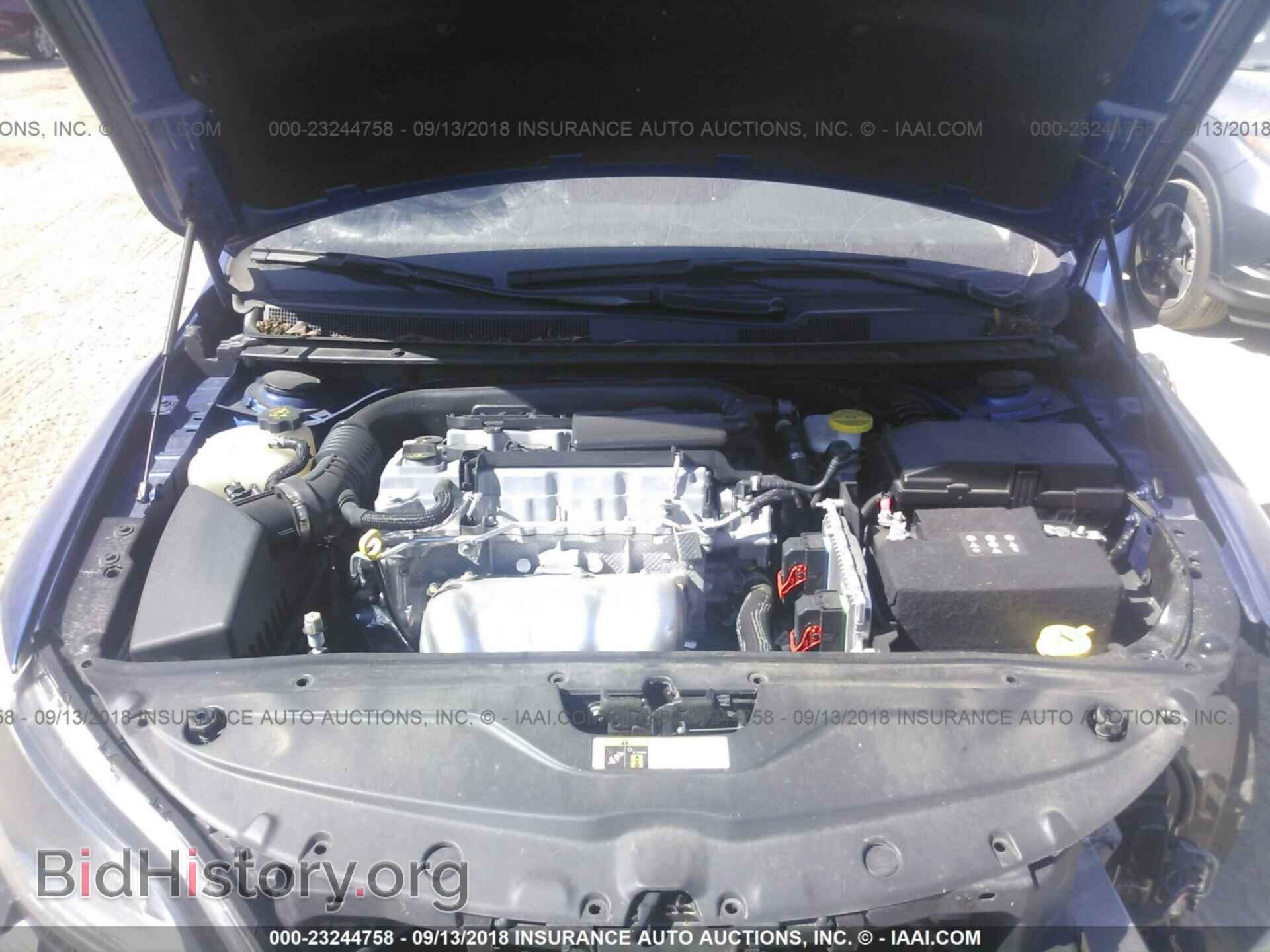 2017 Chrysler 200 - VIN: 1C3CCCFB9HN511157 - Фото 10
