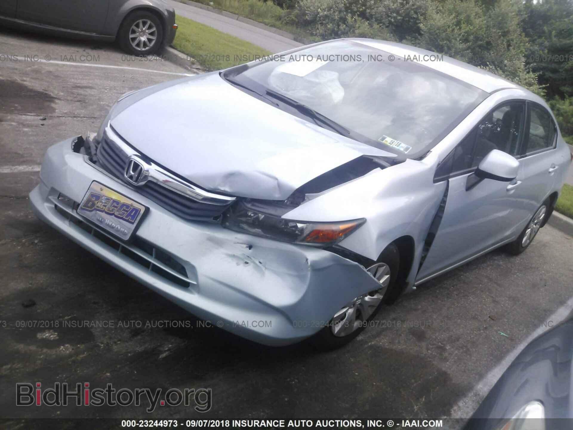 2012 Honda Civic - VIN: 19XFB2F55CE049998 - Photo 2