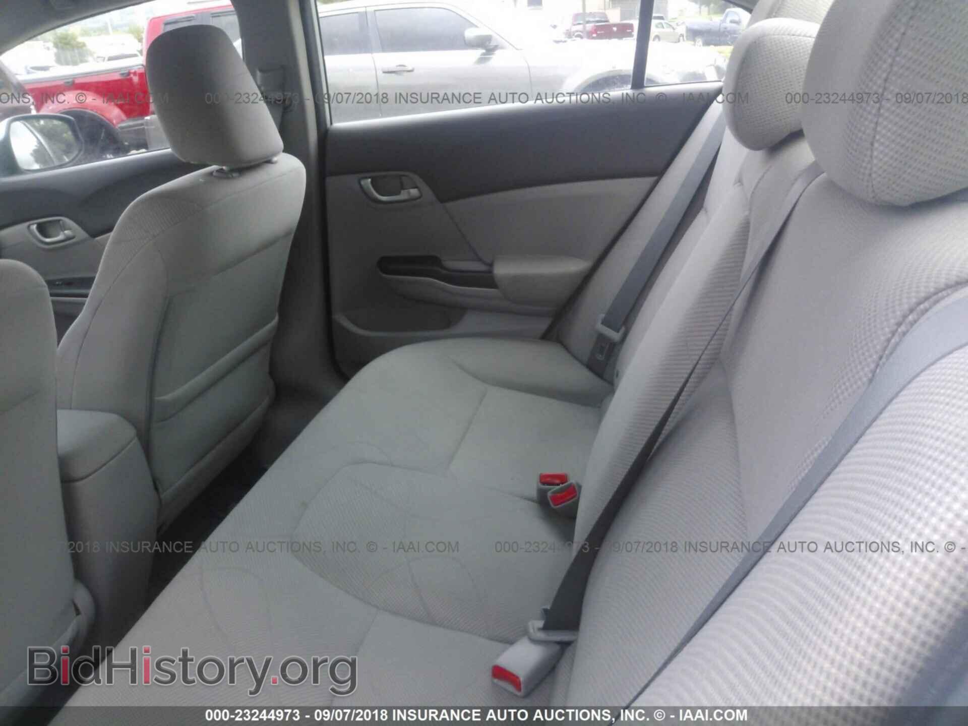 2012 Honda Civic - VIN: 19XFB2F55CE049998 - Photo 8