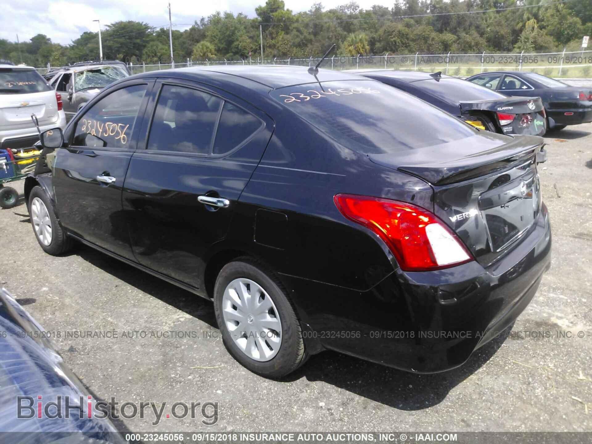 2017 Nissan Versa - VIN: 3N1CN7AP3HL822408 - Фото 3