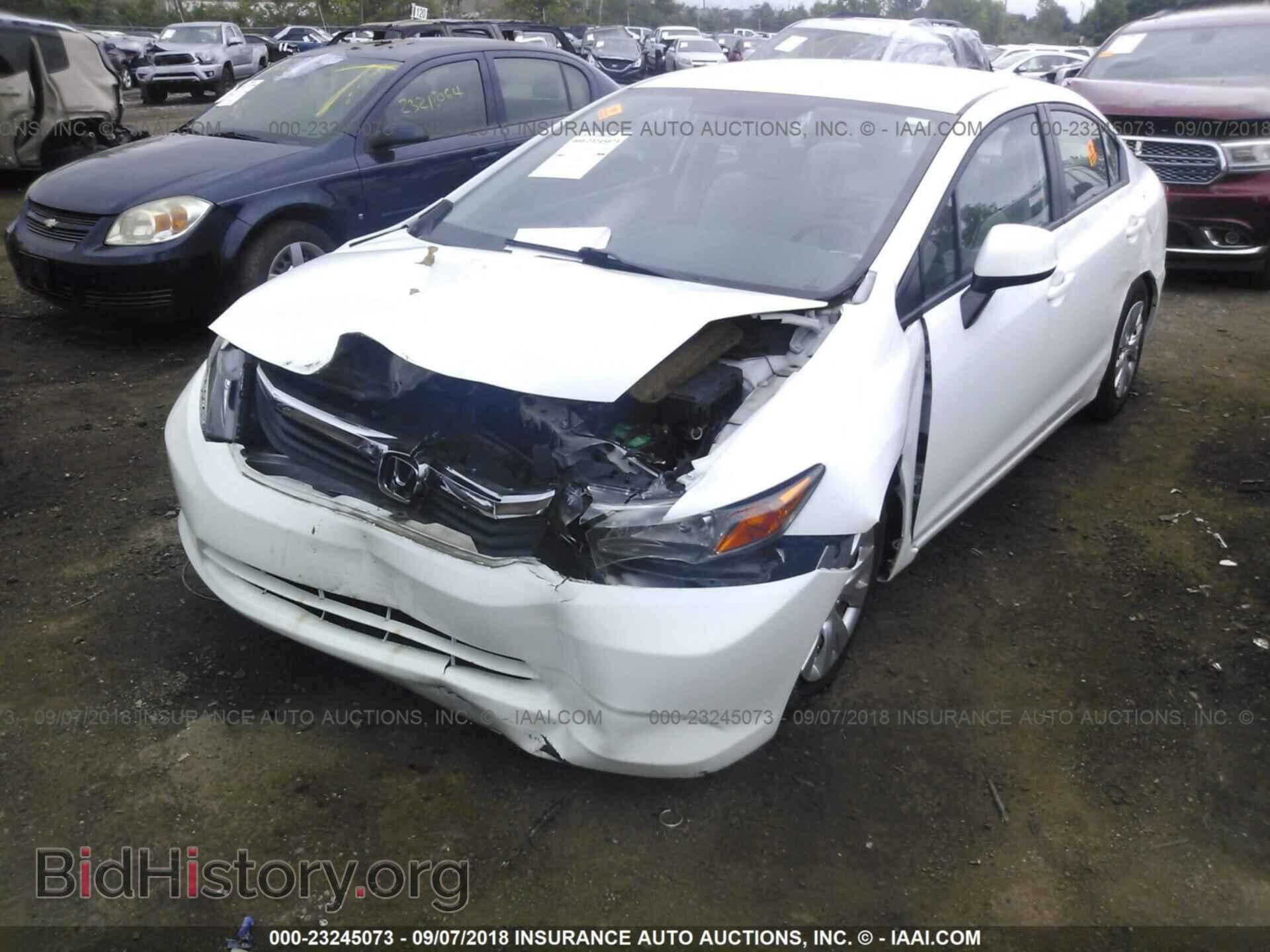 2012 Honda Civic - VIN: 19XFB2F58CE051146 - Photo 2