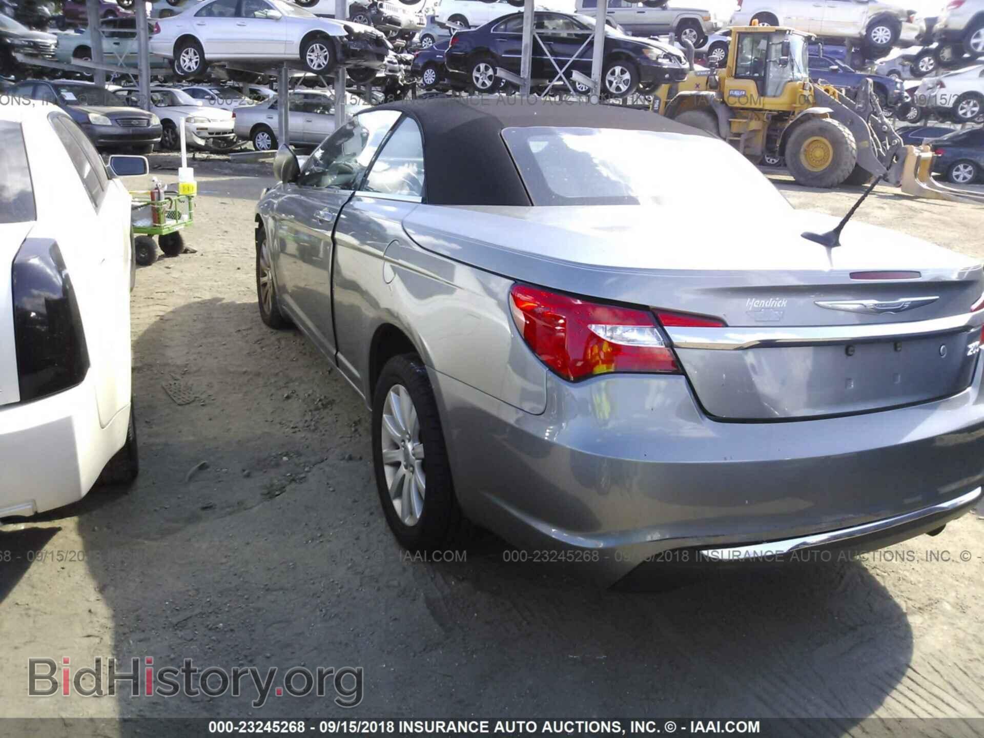 2012 Chrysler 200 - VIN: 1C3BCBEB0CN119300 - Фото 3