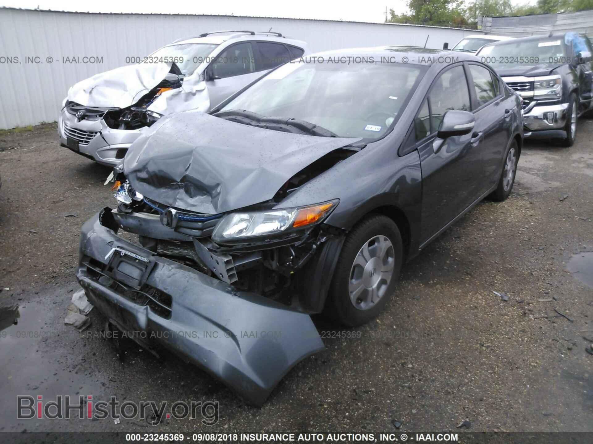 2012 Honda Civic - VIN: JHMFB4F22CS006765 - Photo 2