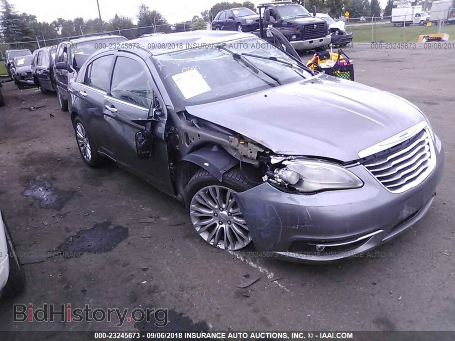 Фотография 1C3CCBCB5CN230027 - Chrysler 200 2012