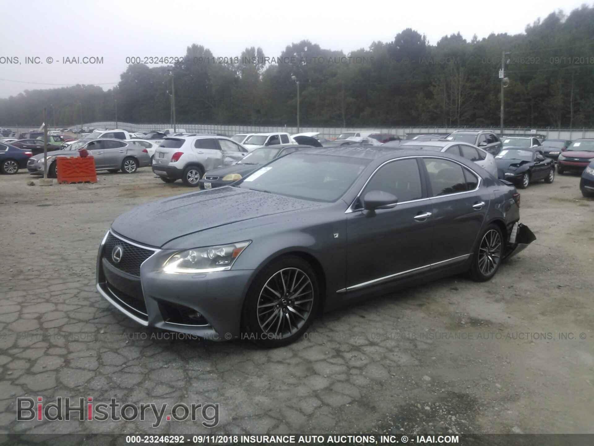 2013 Lexus Ls - VIN: JTHBL5EF6D5122797 - Фото 2