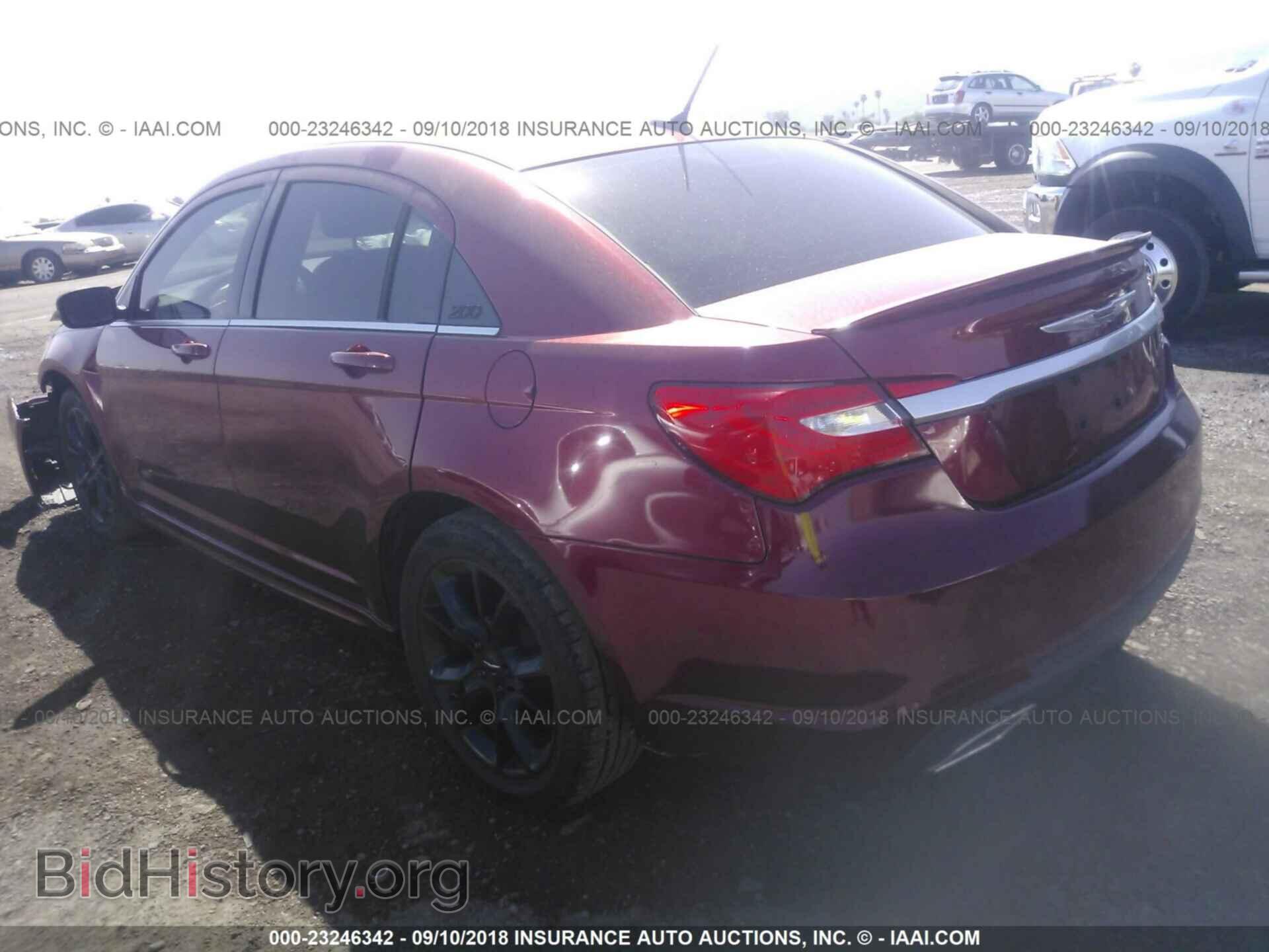 2014 Chrysler 200 - VIN: 1C3CCBCG3EN183840 - Photo 3