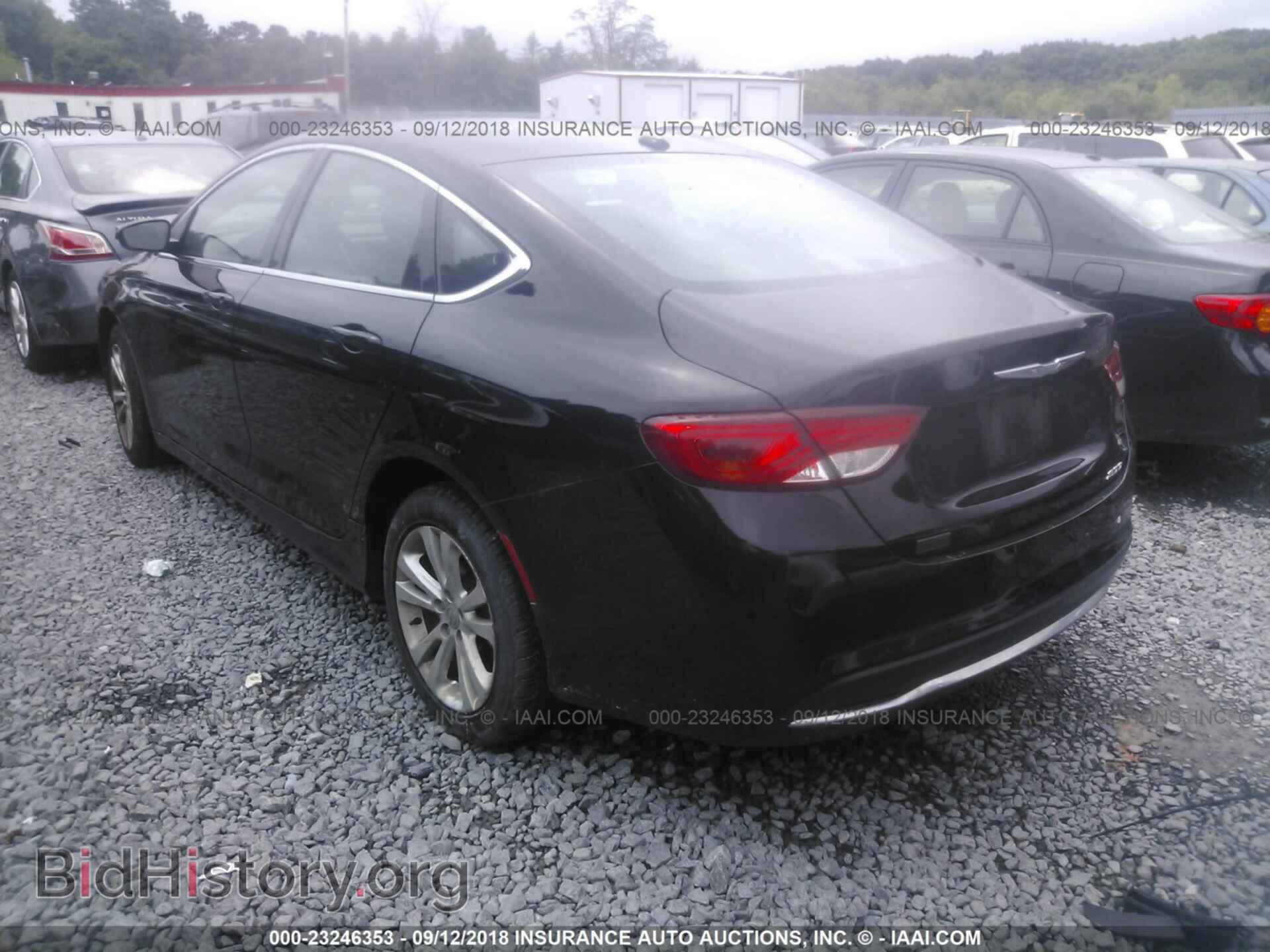 2015 Chrysler 200 - VIN: 1C3CCCAB5FN623930 - Photo 3