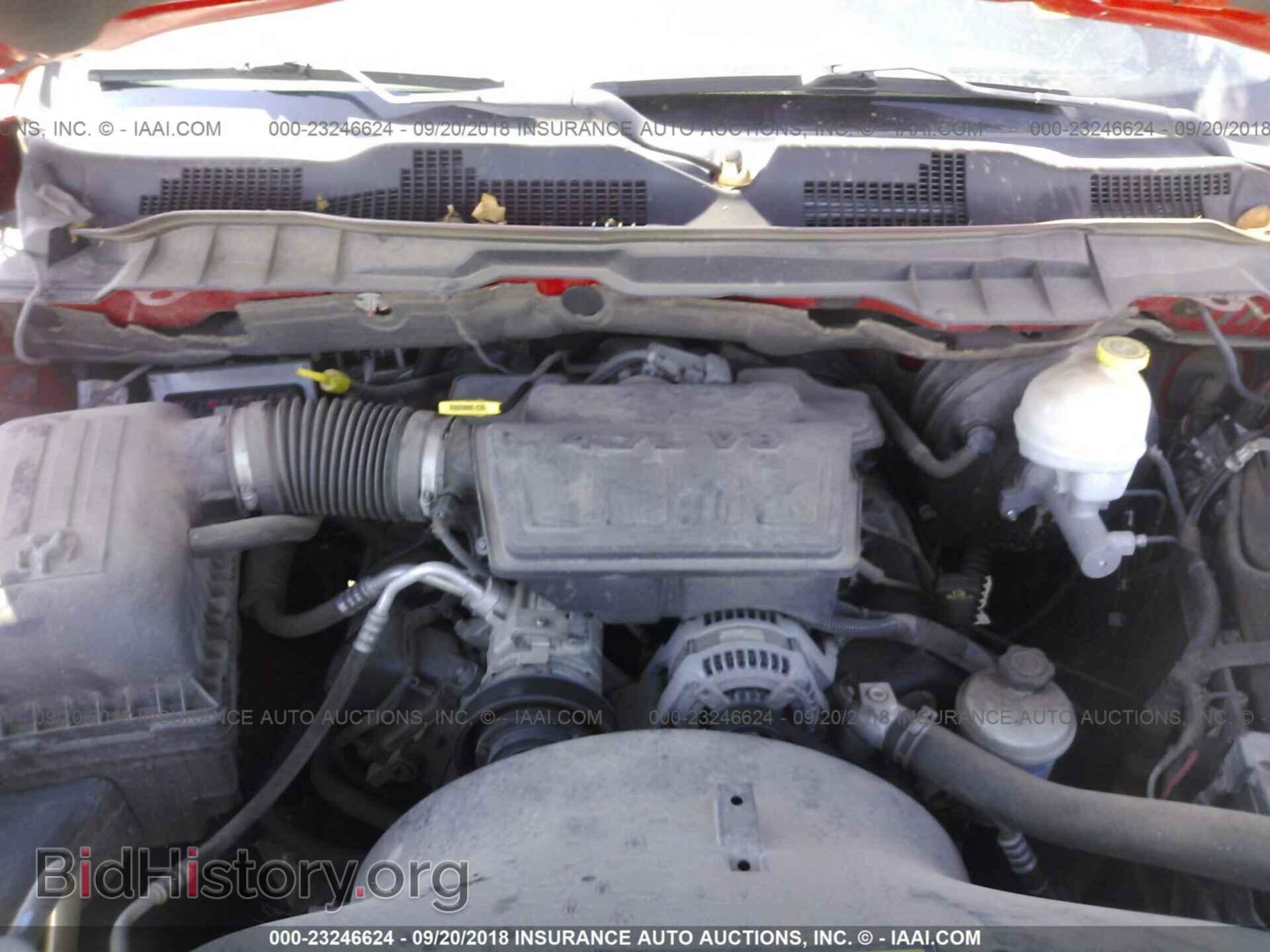 2011 Dodge Ram 1500 - VIN: 1D7RB1CP8BS514353 - Photo 10