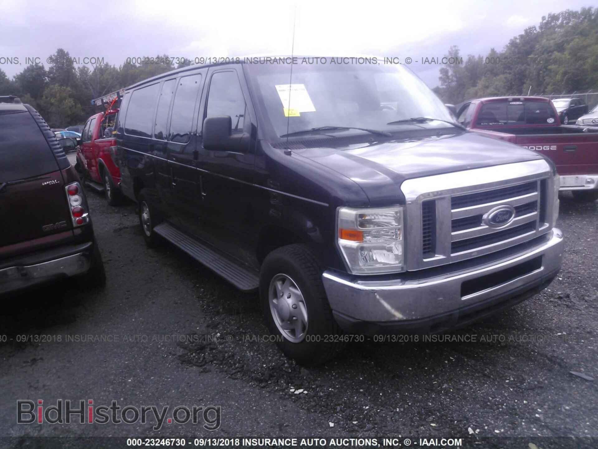 Photo 1FBSS3BL5BDA34916 - Ford Econoline 2011