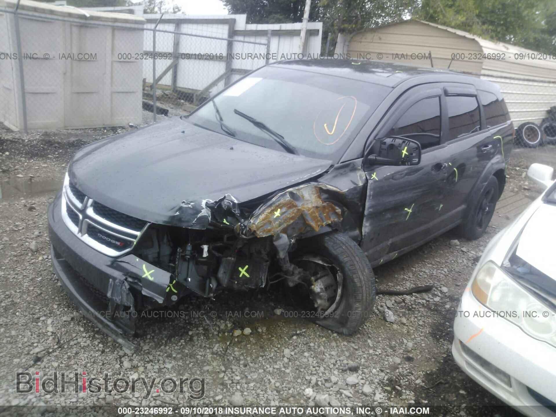 2014 Dodge Journey - VIN: 3C4PDCAB3ET183473 - Фото 2