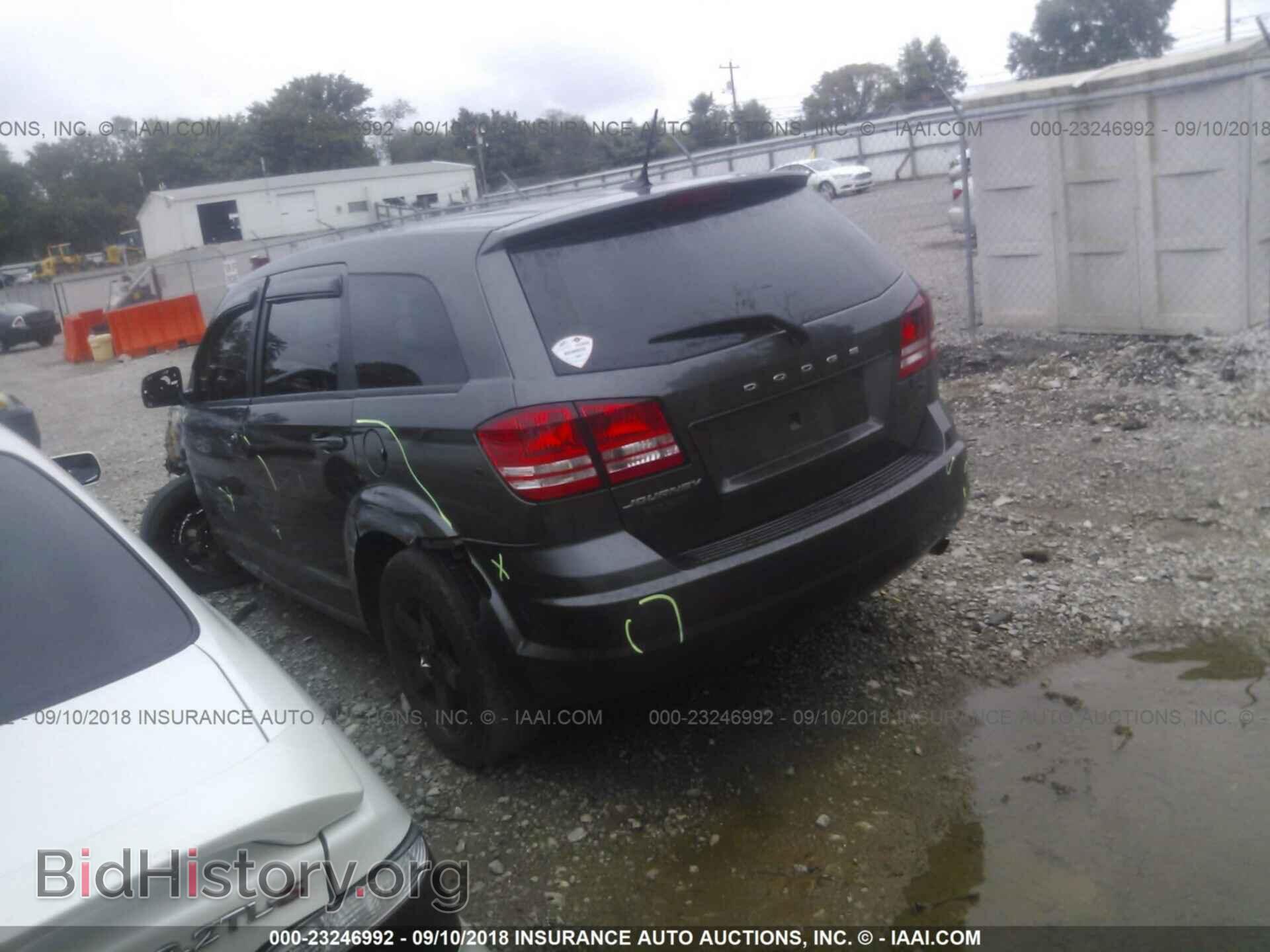 2014 Dodge Journey - VIN: 3C4PDCAB3ET183473 - Фото 3