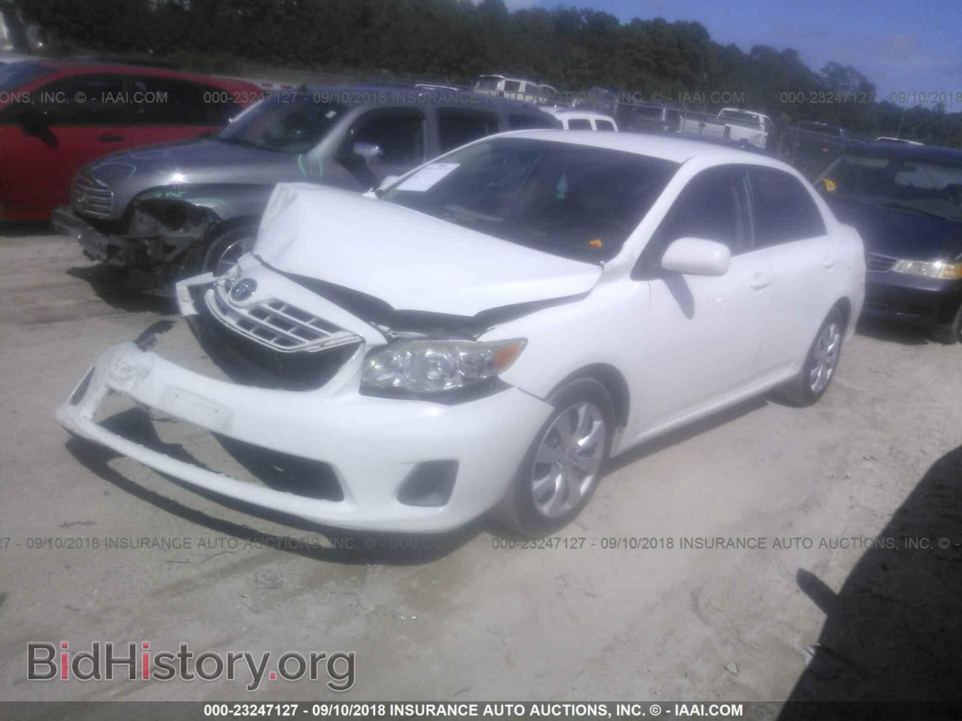2013 Toyota Corolla - VIN: 5YFBU4EE7DP091076 - Фото 2