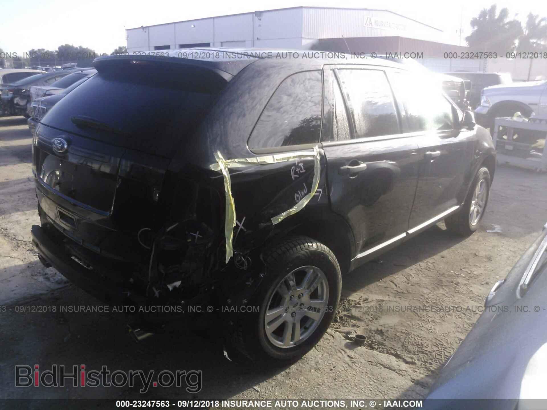 2012 Ford Edge - VIN: 2FMDK3GC7CBA83423 - Photo 4