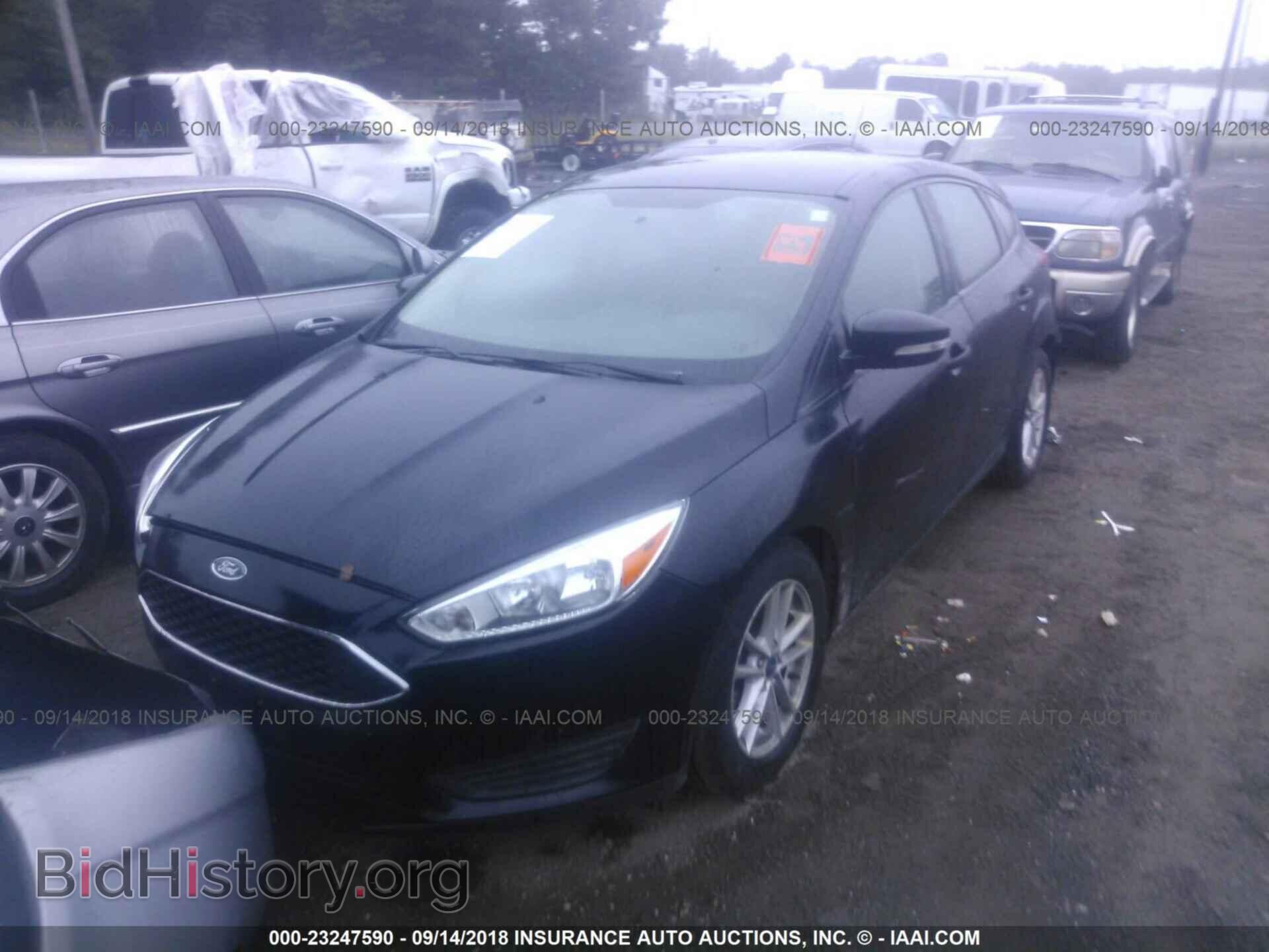 2017 Ford Focus - VIN: 1FADP3K20HL298367 - Фото 2