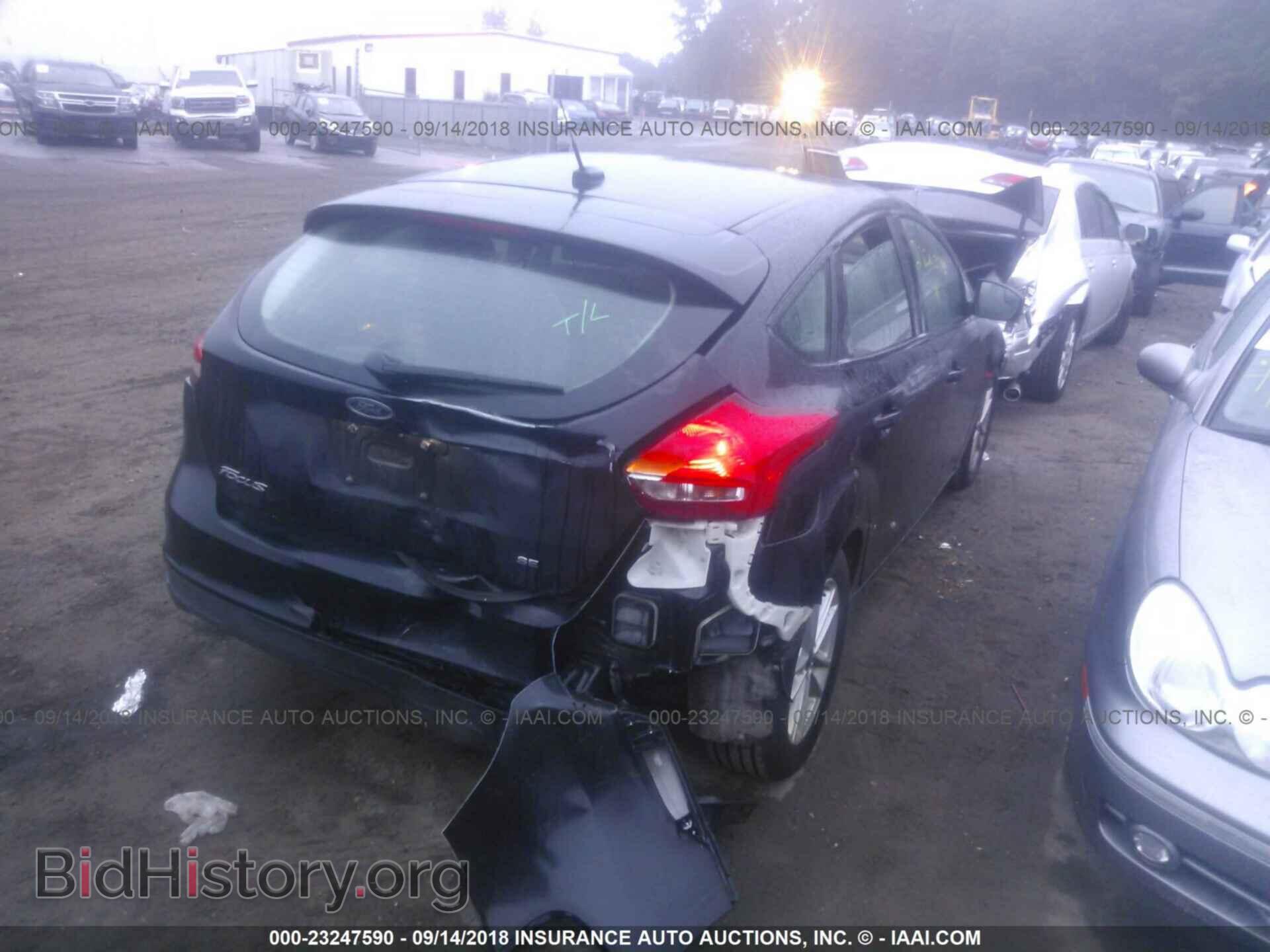 2017 Ford Focus - VIN: 1FADP3K20HL298367 - Фото 4