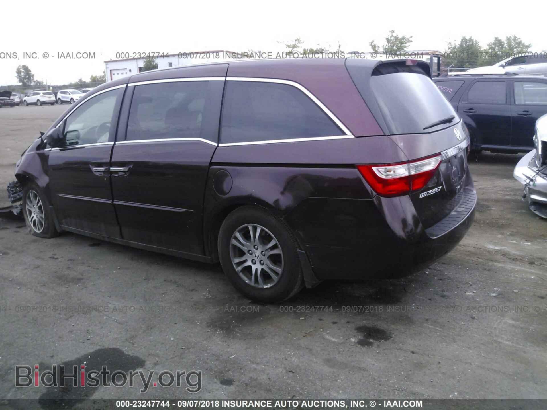 2012 Honda Odyssey - VIN: 5FNRL5H67CB138774 - Photo 3