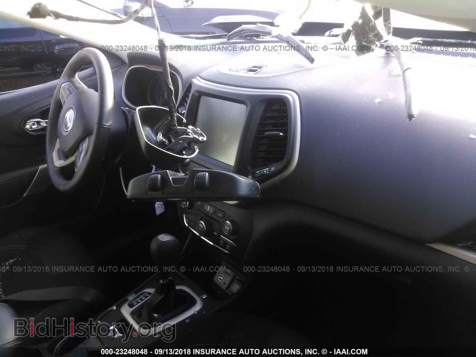 2017 JEEP CHEROKEE - VIN: 1C4PJLCS0HW573452 - Photo 5