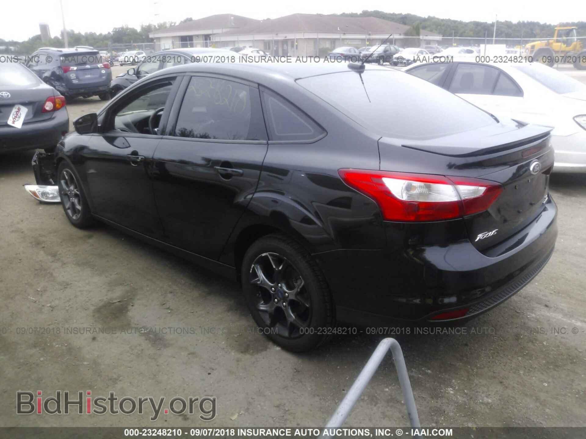 2013 Ford Focus - VIN: 1FADP3F27DL270537 - Фото 3
