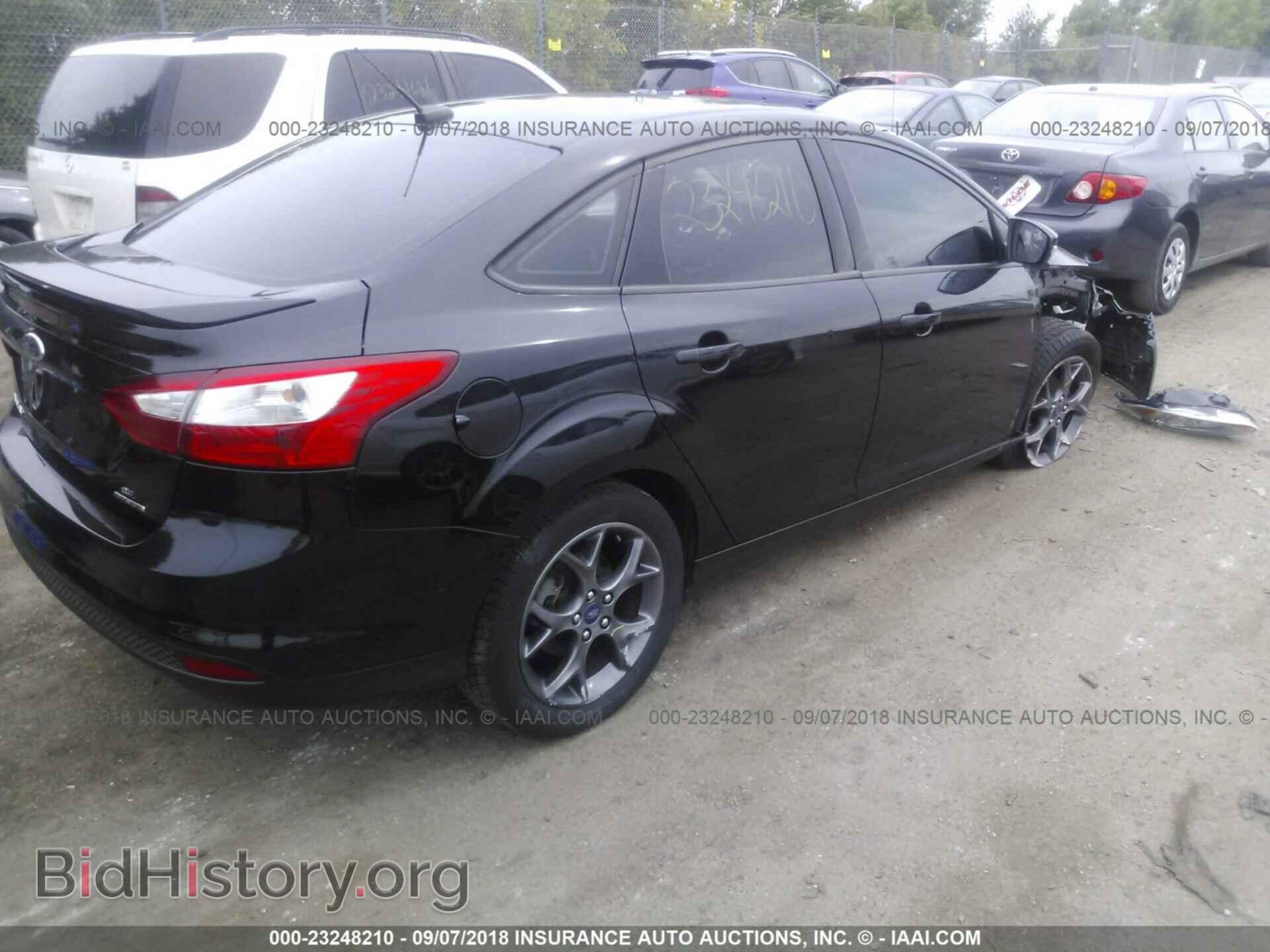 2013 Ford Focus - VIN: 1FADP3F27DL270537 - Фото 4