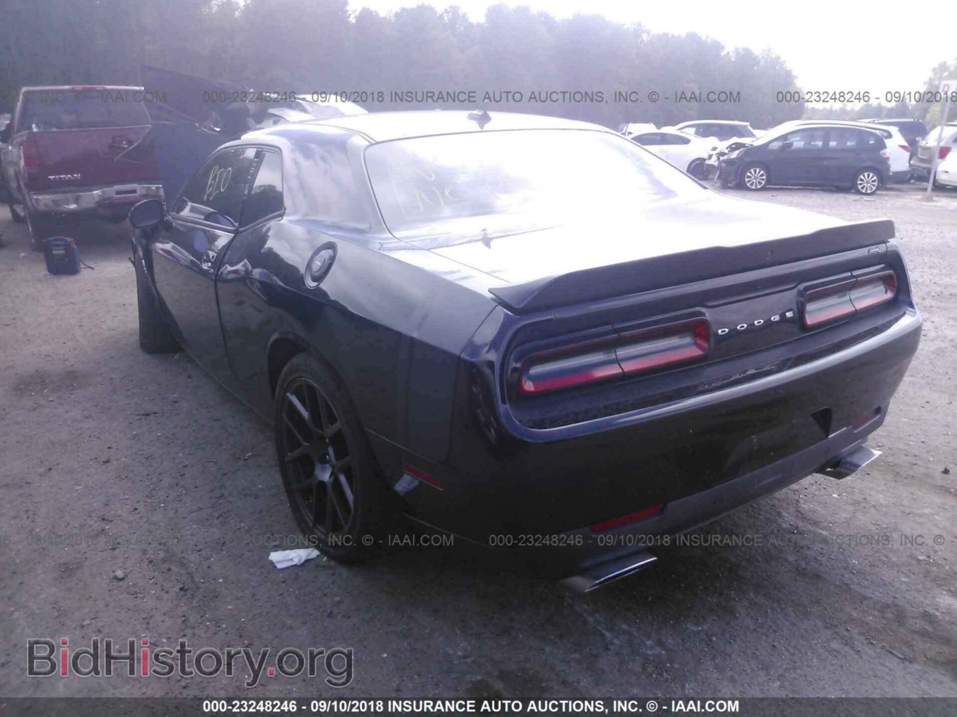 2016 Dodge Challenger - VIN: 2C3CDZFJ8GH202701 - Фото 3