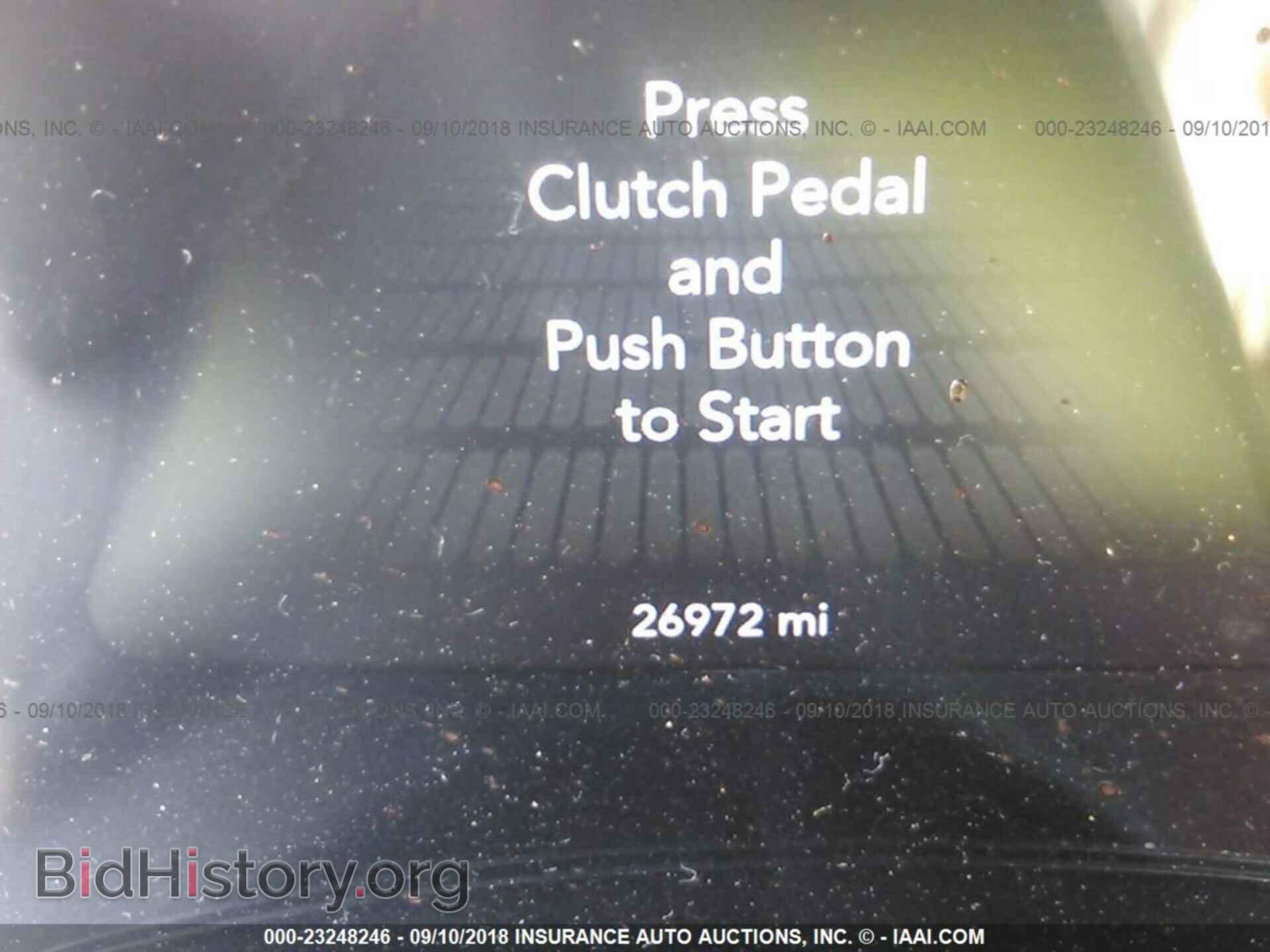 2016 Dodge Challenger - VIN: 2C3CDZFJ8GH202701 - Фото 7