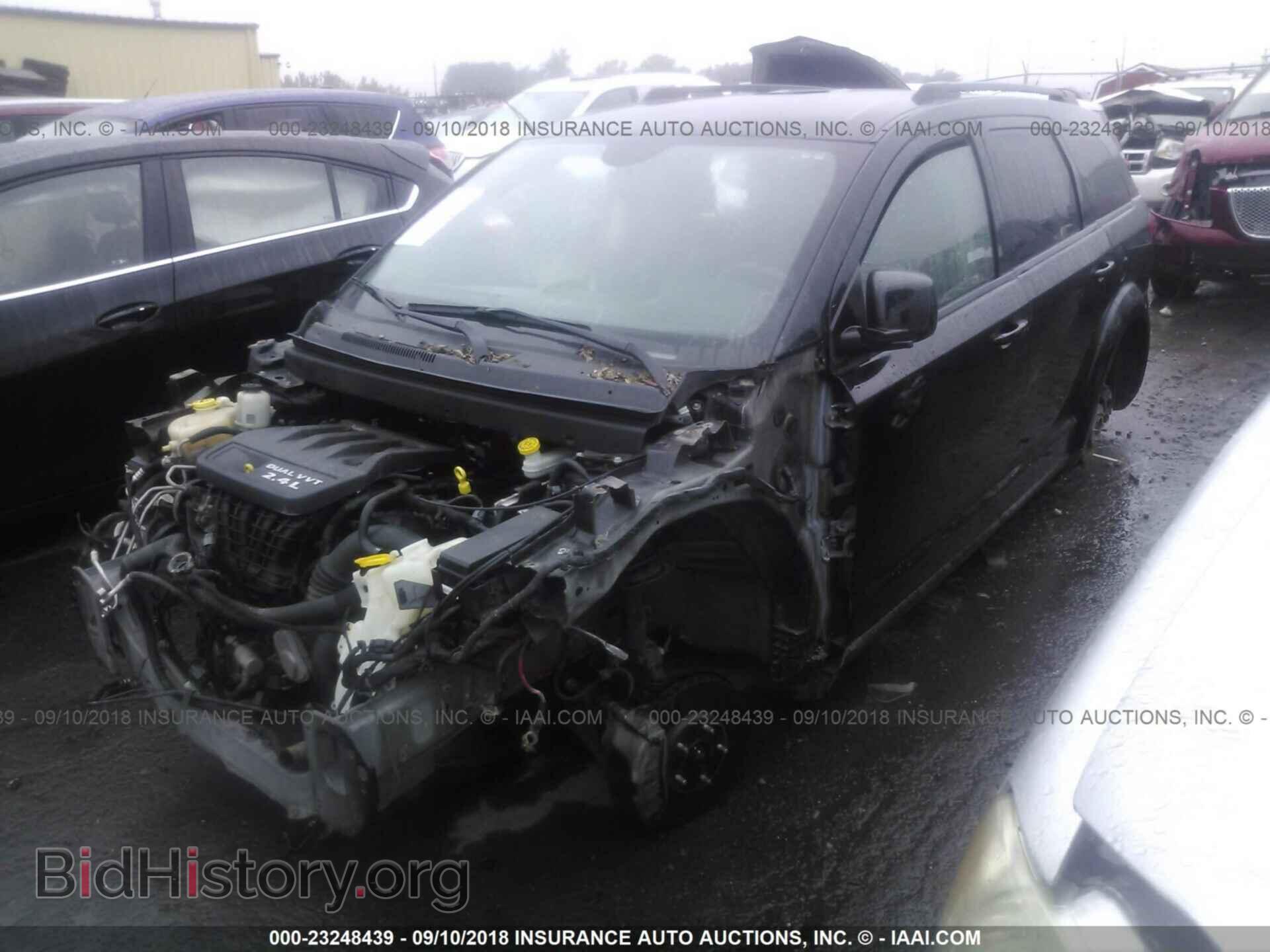 2014 Dodge Journey - VIN: 3C4PDCBB1ET156058 - Фото 2