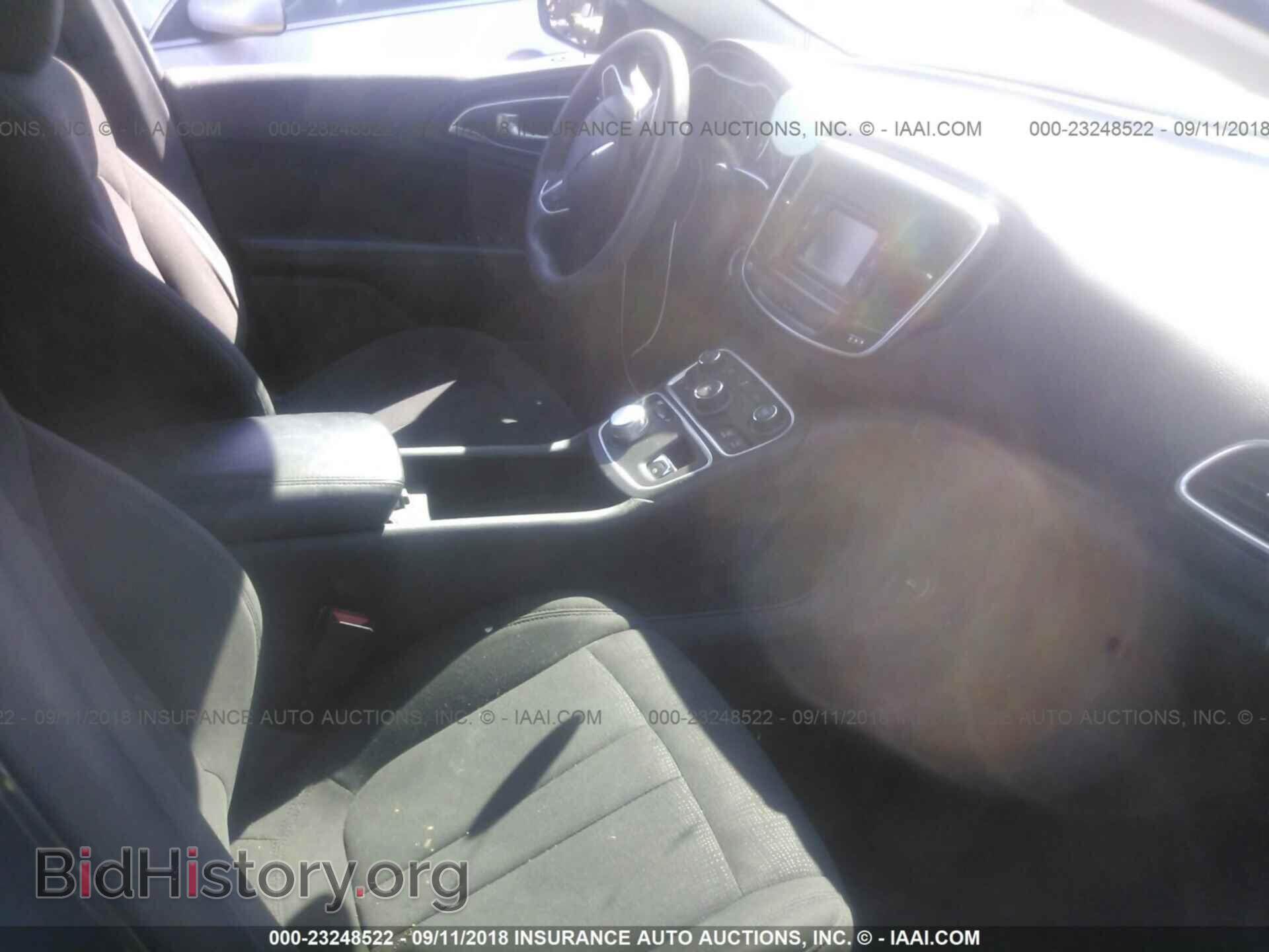 2015 Chrysler 200 - VIN: 1C3CCCAB8FN716943 - Фото 5