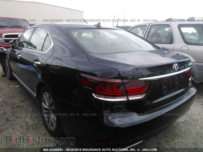 2013 Lexus LS (VIN JTHCL5EF9D5019233) — photo 3 of 10