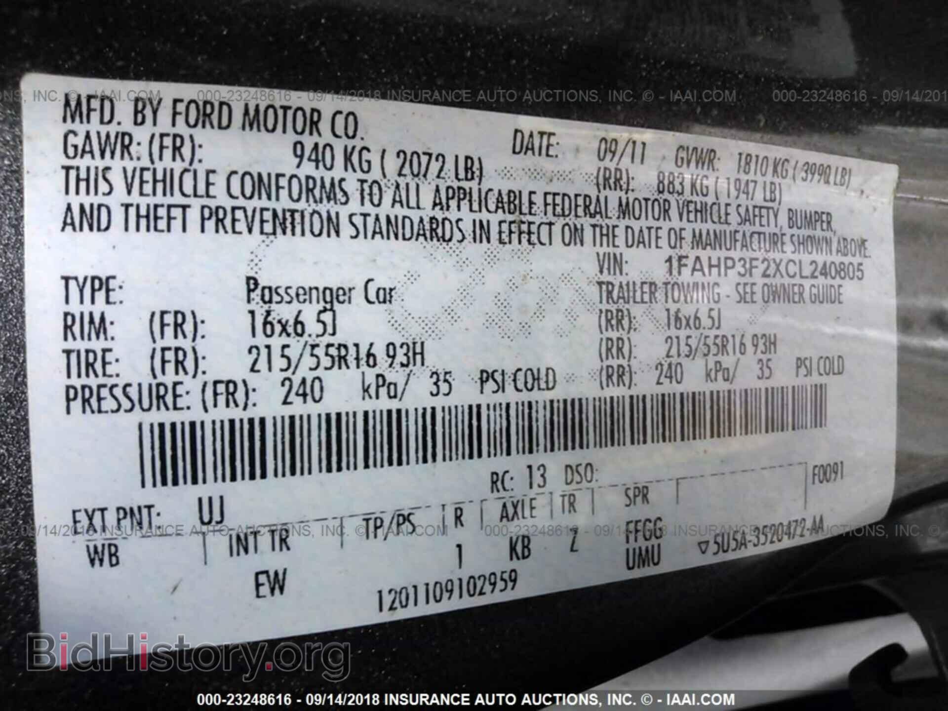 2012 Ford Focus - VIN: 1FAHP3F2XCL240805 - Photo 9