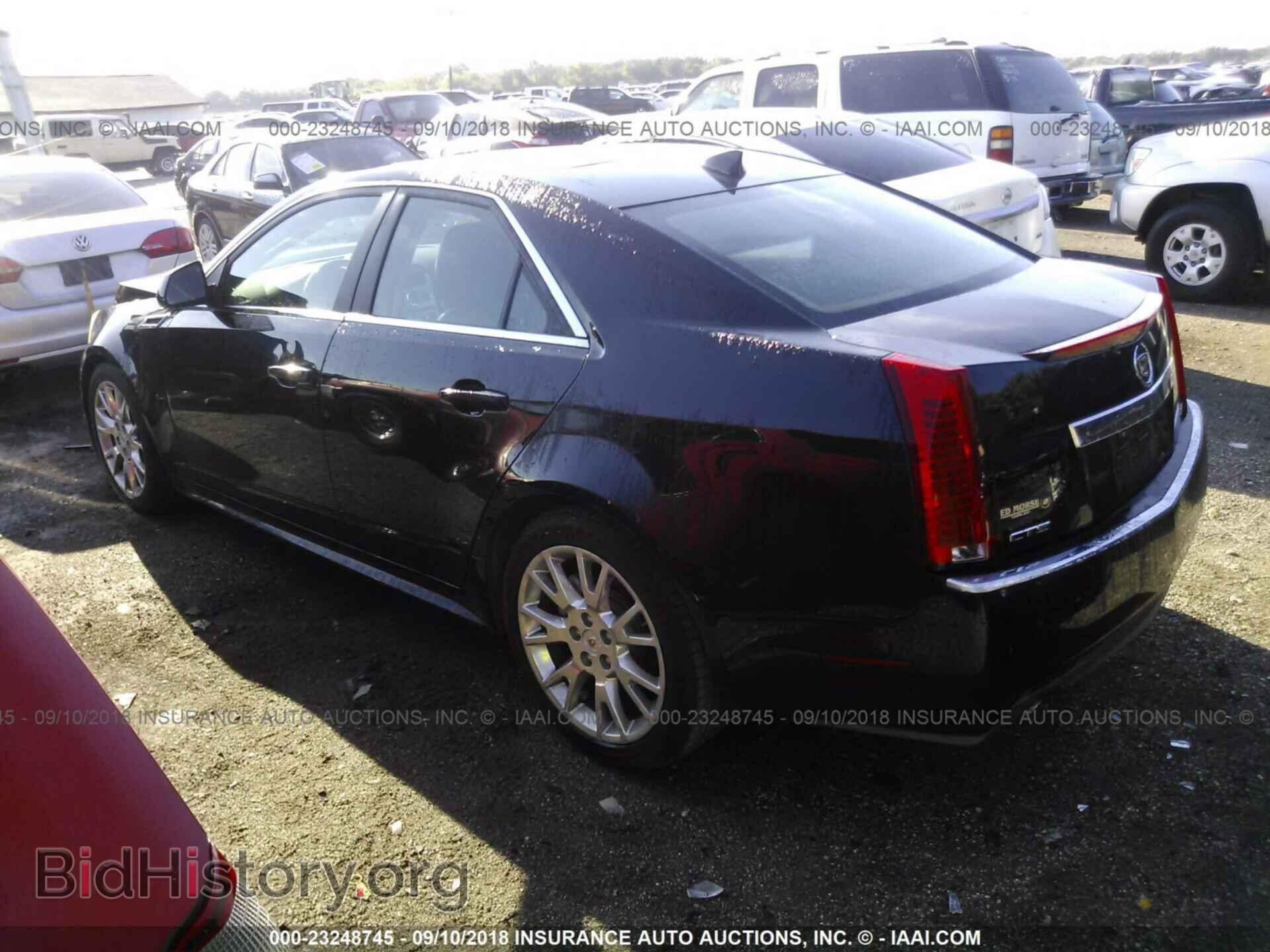 2011 Cadillac Cts - VIN: 1G6DP5ED6B0140355 - Photo 3