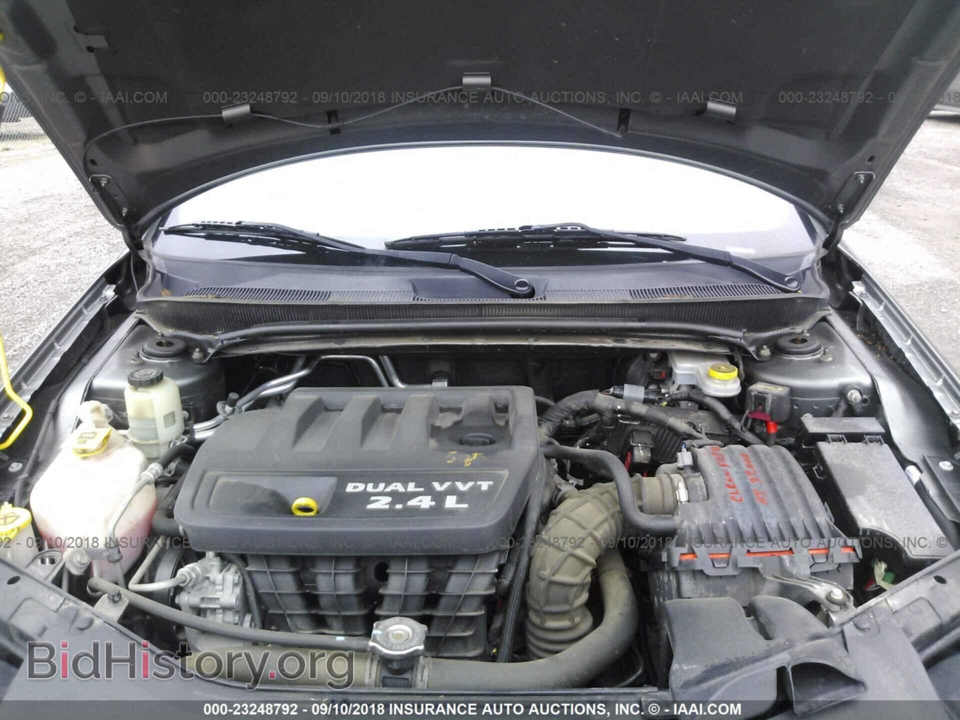 2013 Chrysler 200 - VIN: 1C3CCBBB5DN513465 - Photo 10