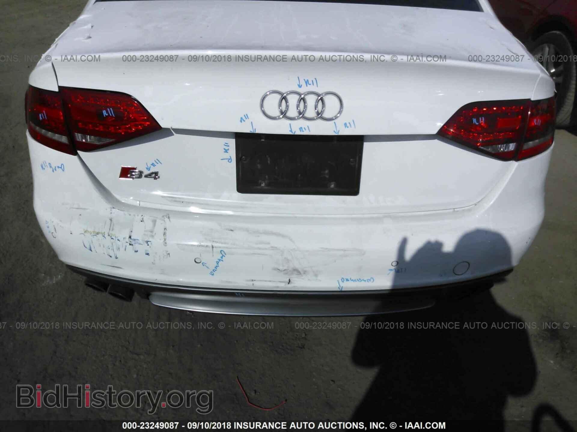 2011 Audi S4 - VIN: WAUDGAFL6BA051971 - Photo 6