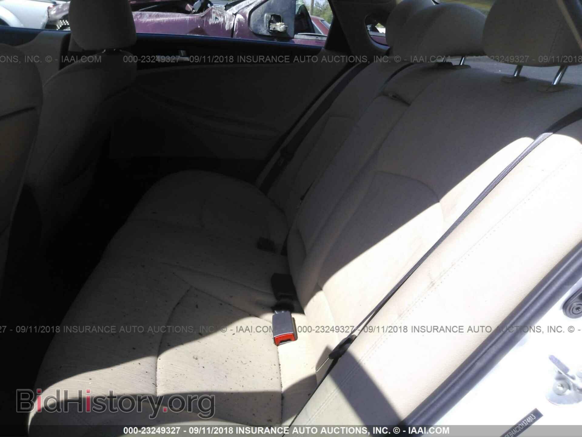 2012 Hyundai Sonata - VIN: 5NPEB4AC2CH374813 - Фото 8